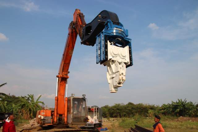 Saling Vibro Hammer... - JMmart Machines Services Inc.