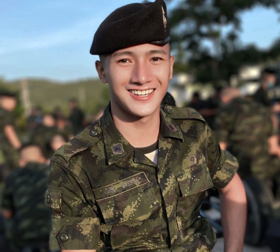 ต้าววช้างเผือกทหาร IG:top.ffyy... - ช้างเผือก Thailand