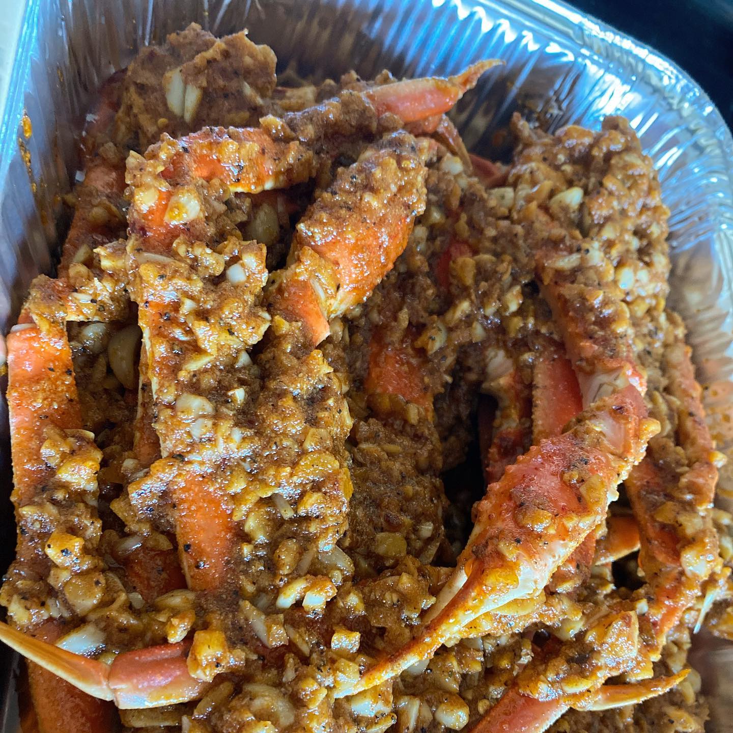Eatzbywilfly - Cajun Garlic Butter Snow Crab 🦀 🦀 🦀... | Facebook