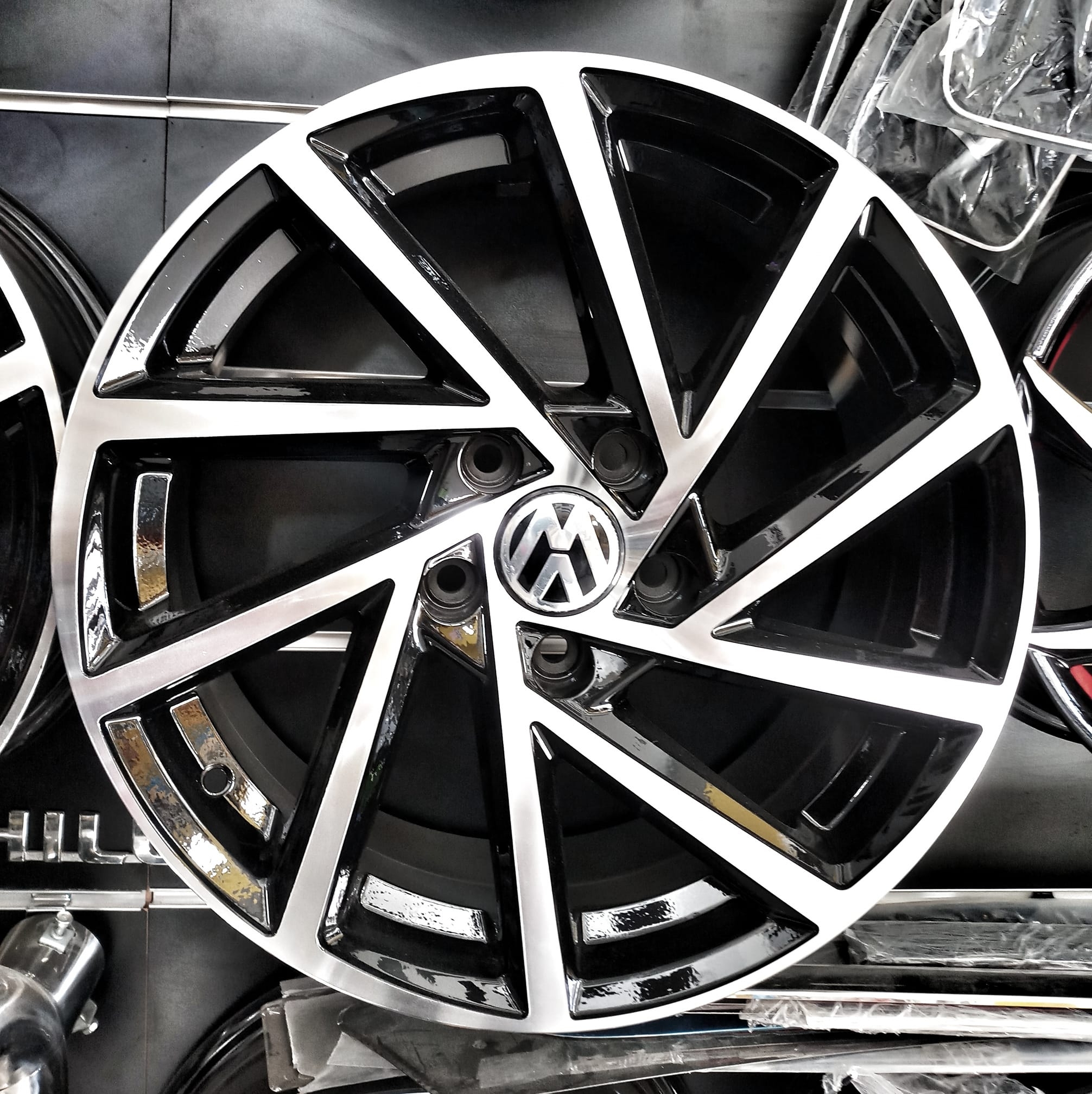 #cars #LED #Volkswagen #tuning #ambiance | 𝙎𝙩𝙚́ 𝙈𝙖𝙝𝙚𝙧 𝘼𝙪𝙩𝙤-𝙏𝙪𝙣𝙞𝙣𝙜
