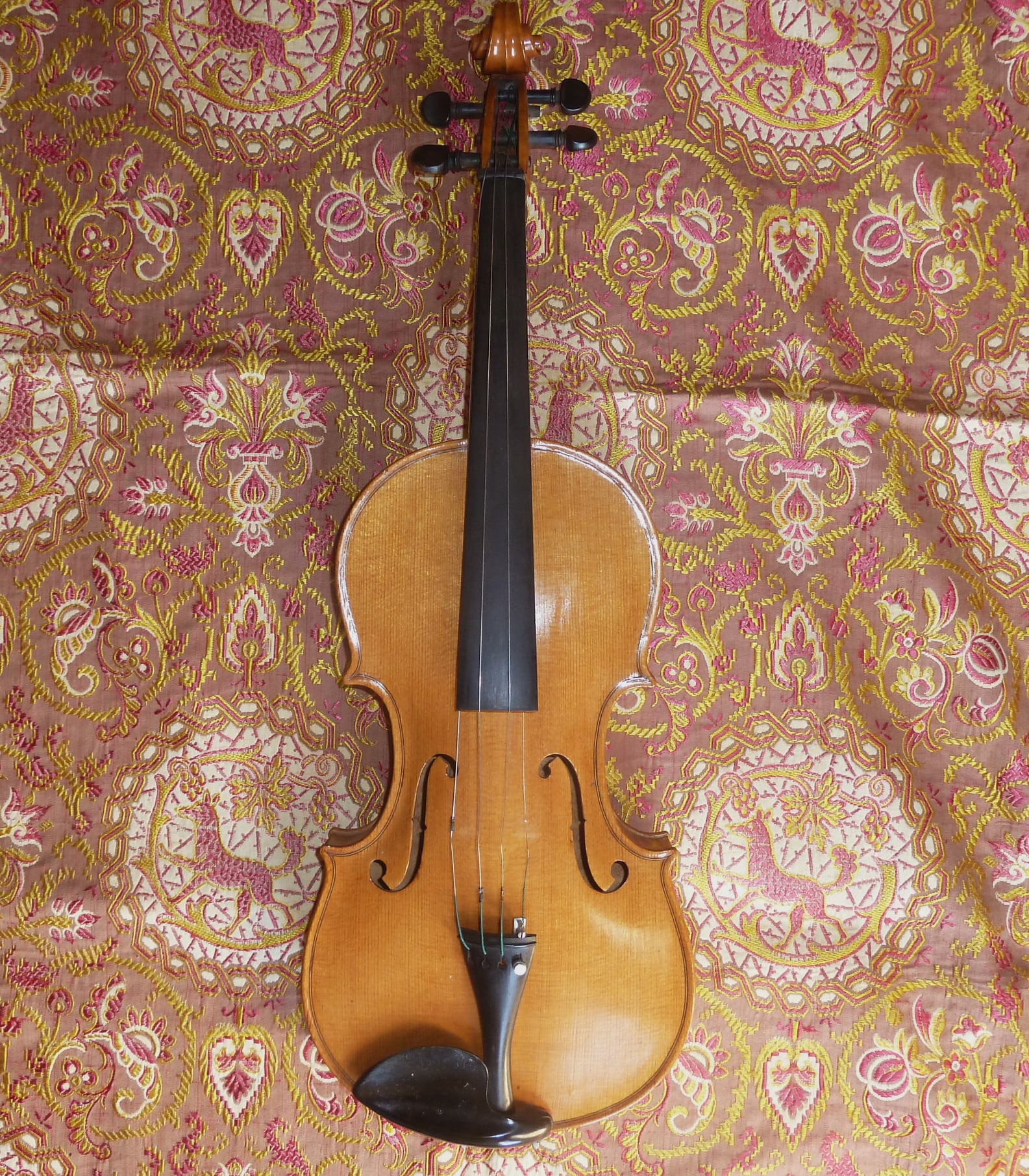 What is the best way to sell a 1971 Gustav August violin made in