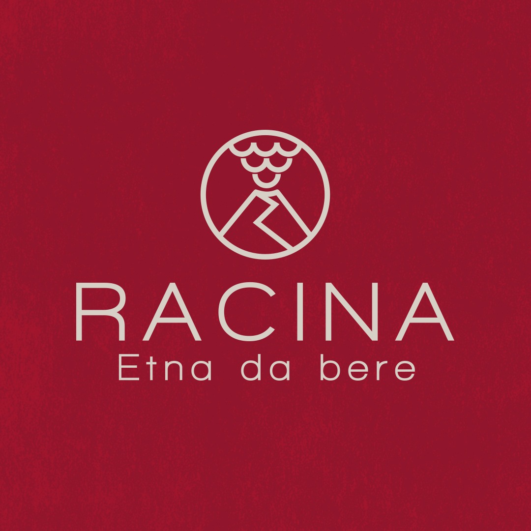 Racina - 😋 Un rosato rotondo e persistente, perfetto per le tue ...