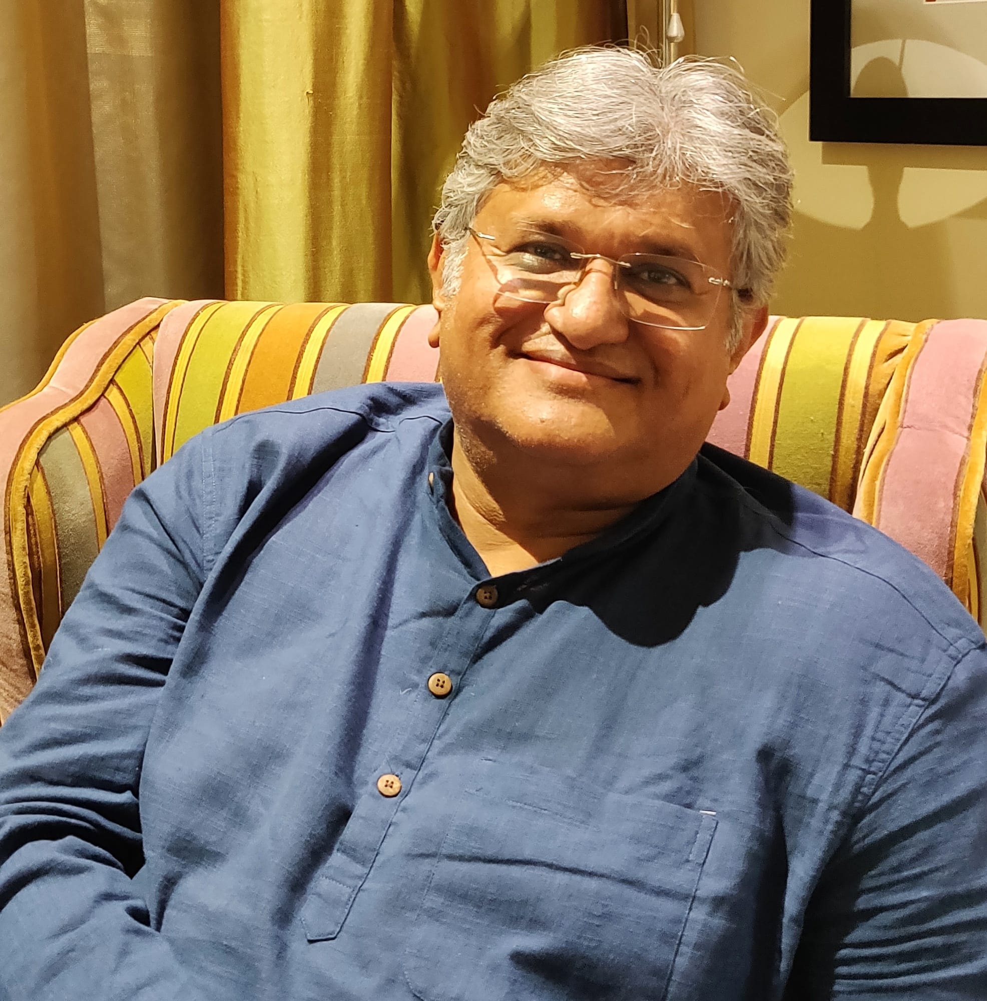 Dr. Himanshu Shah. Himuraja