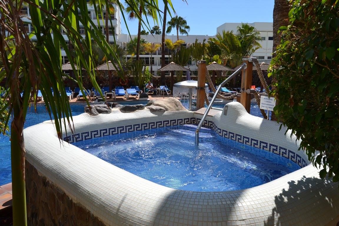 Bereits ab 52,99 € bietet #Condor... - Infos-GranCanaria.com | Facebook