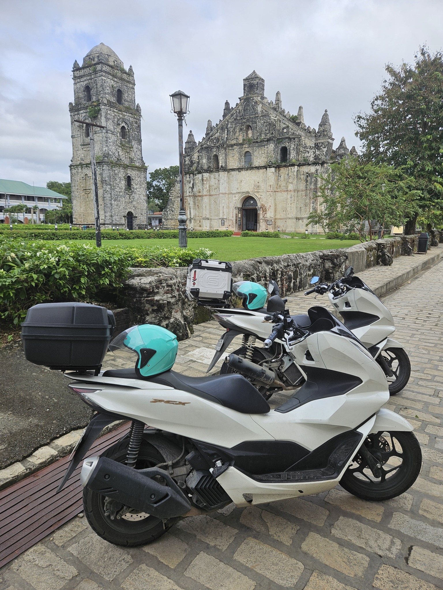Rent2Ride Manila | Makati