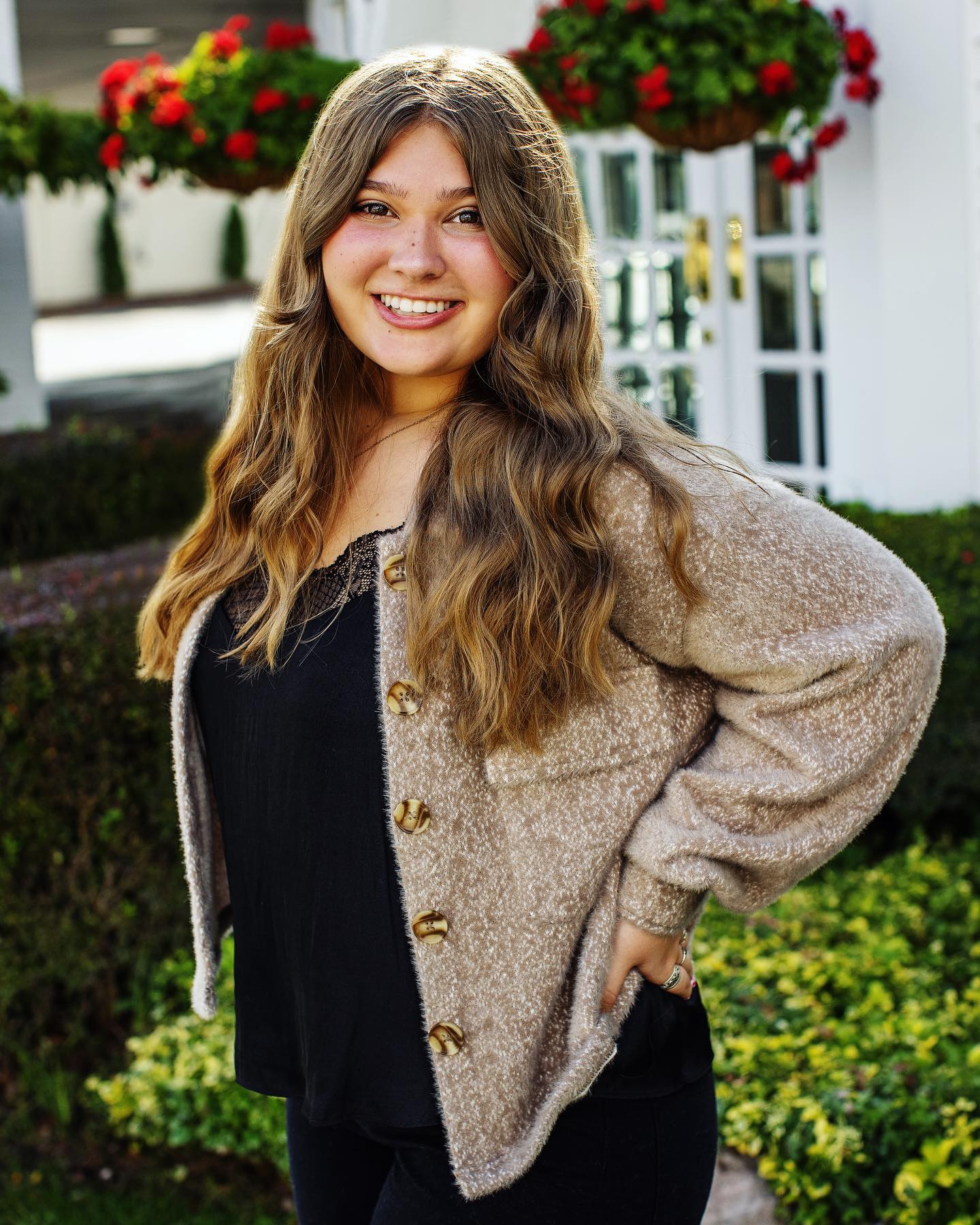Four Zero Five Photography - Senior Portraits