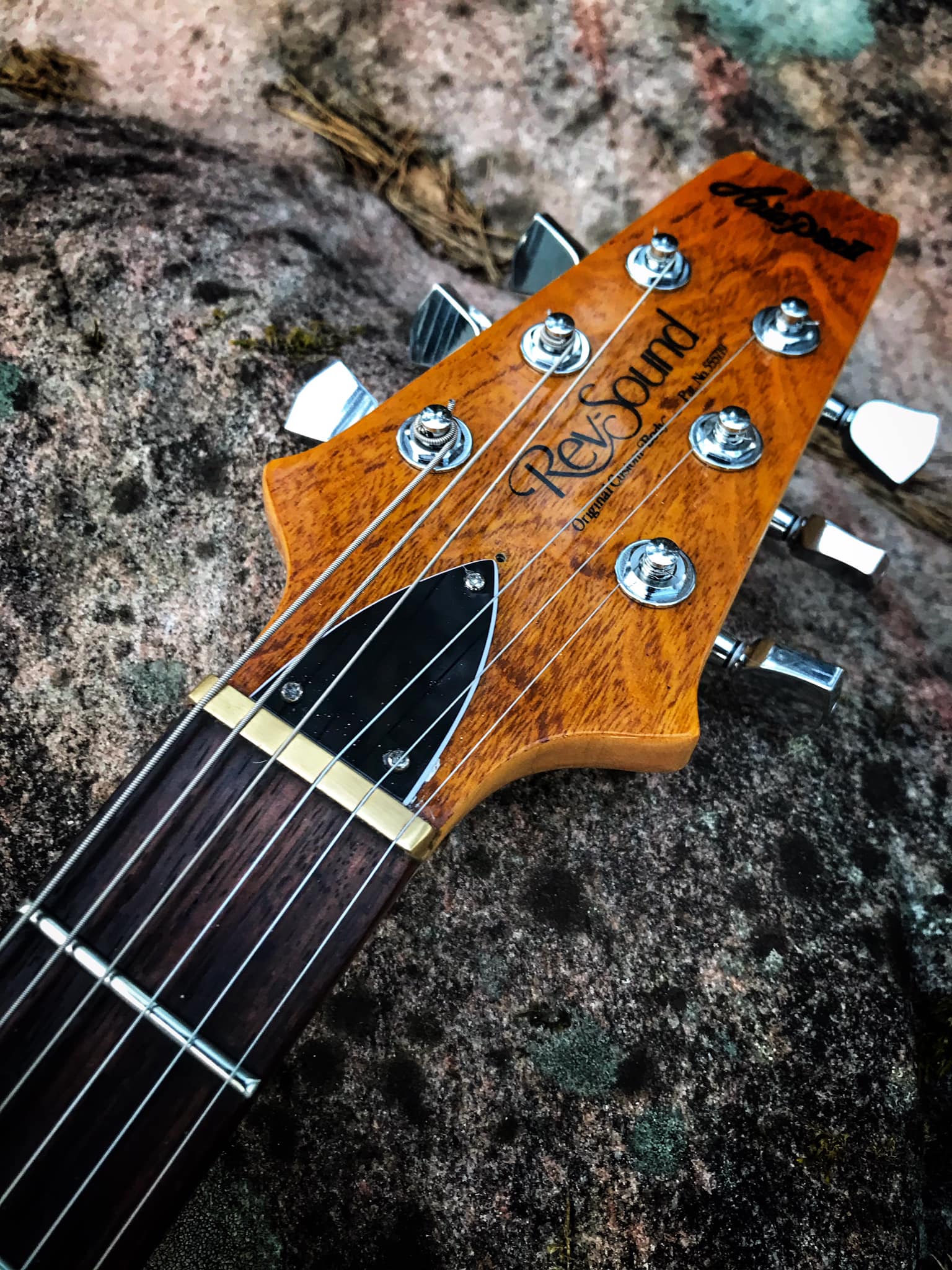 Aria Pro ll RS 750 -79 This is my favorite. Gotoh locking tuners