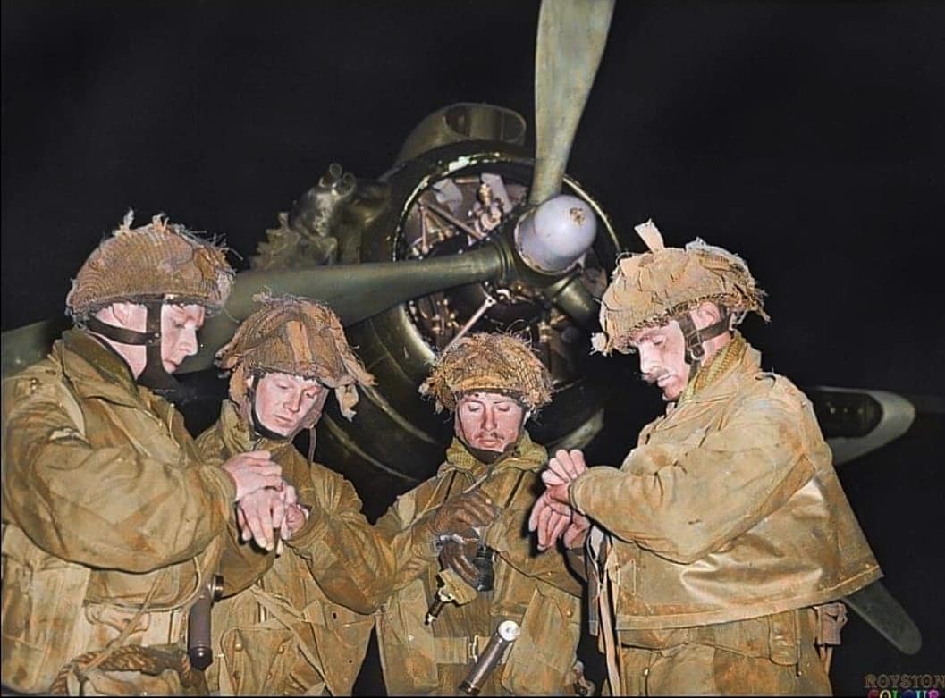 June 5, 1944, Harwell, England, British Pathfinders of the 22nd