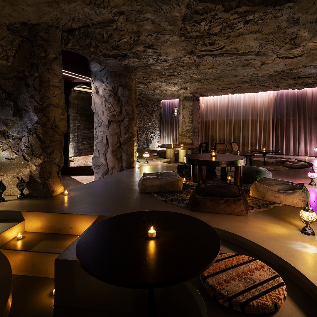Caveyard by -1 | Taipei