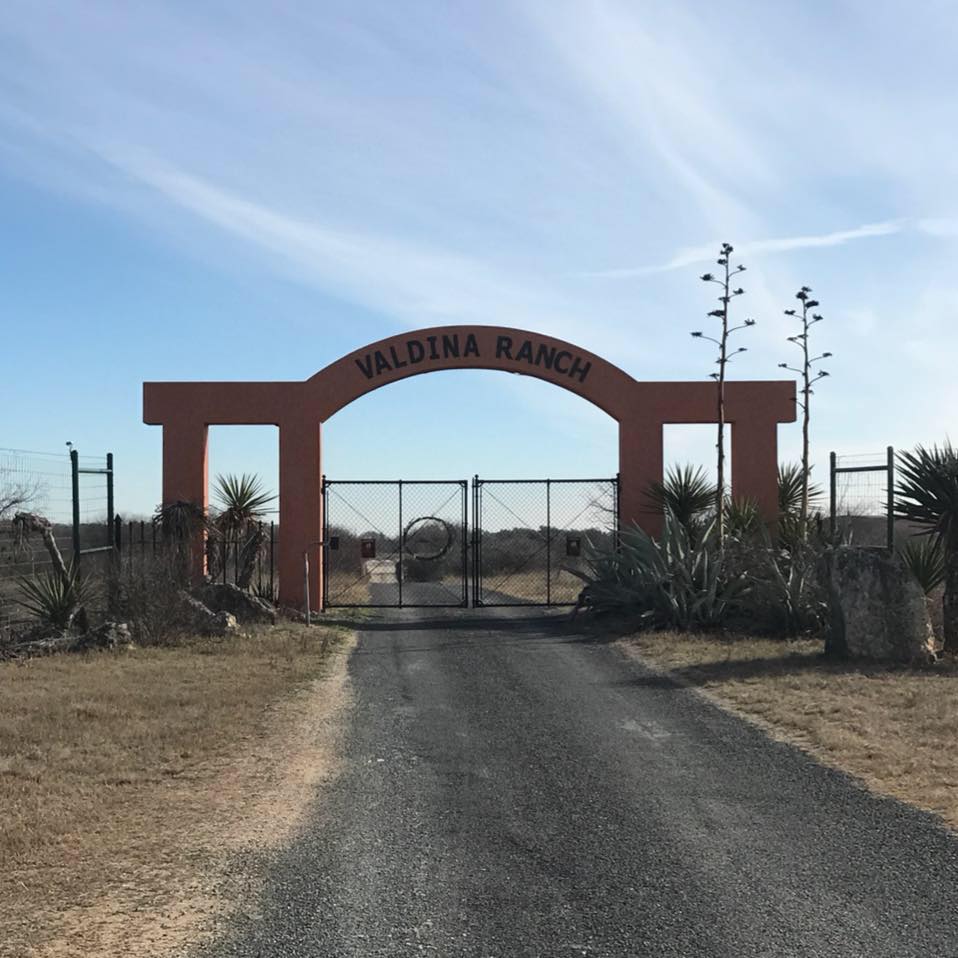 Valdina Ranch | D'Hanis TX