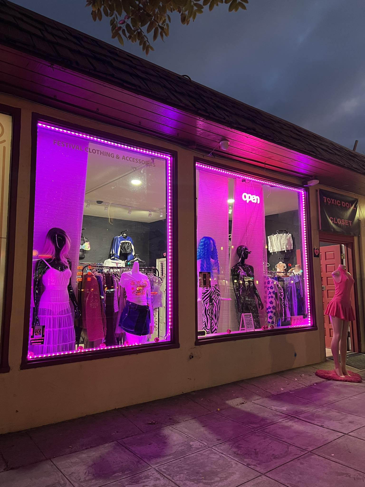Toxic Doll Closet | San Diego CA