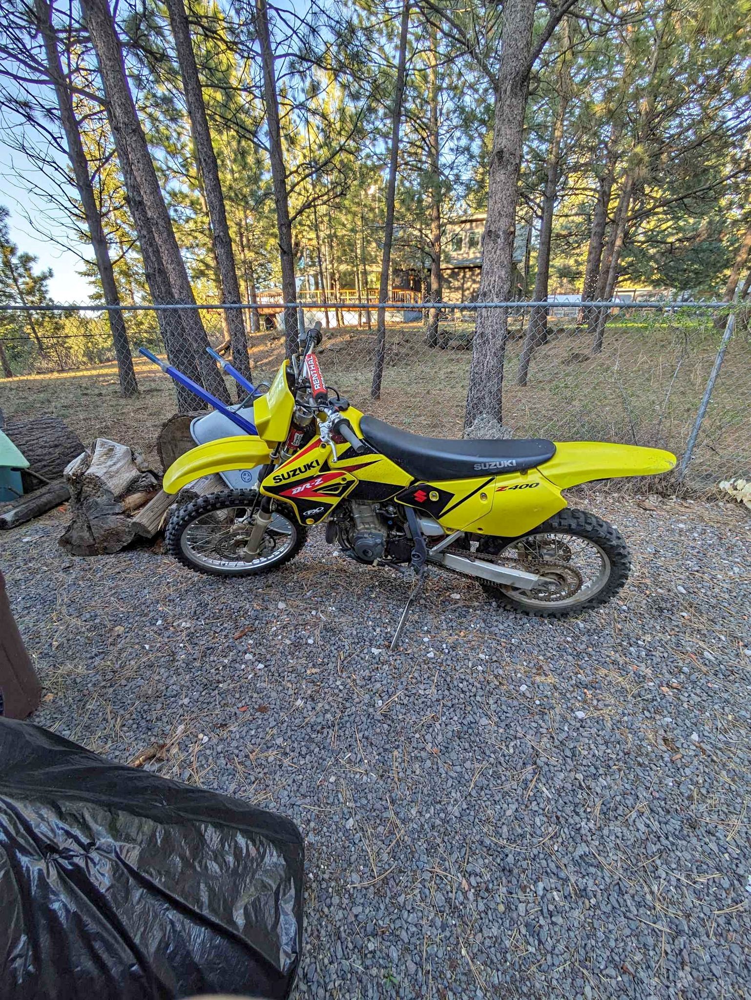 Brixiamoto Approved Street Mirrors – Yellow Logo For Suzuki DR-Z / DRZ 400 (Italian Made)