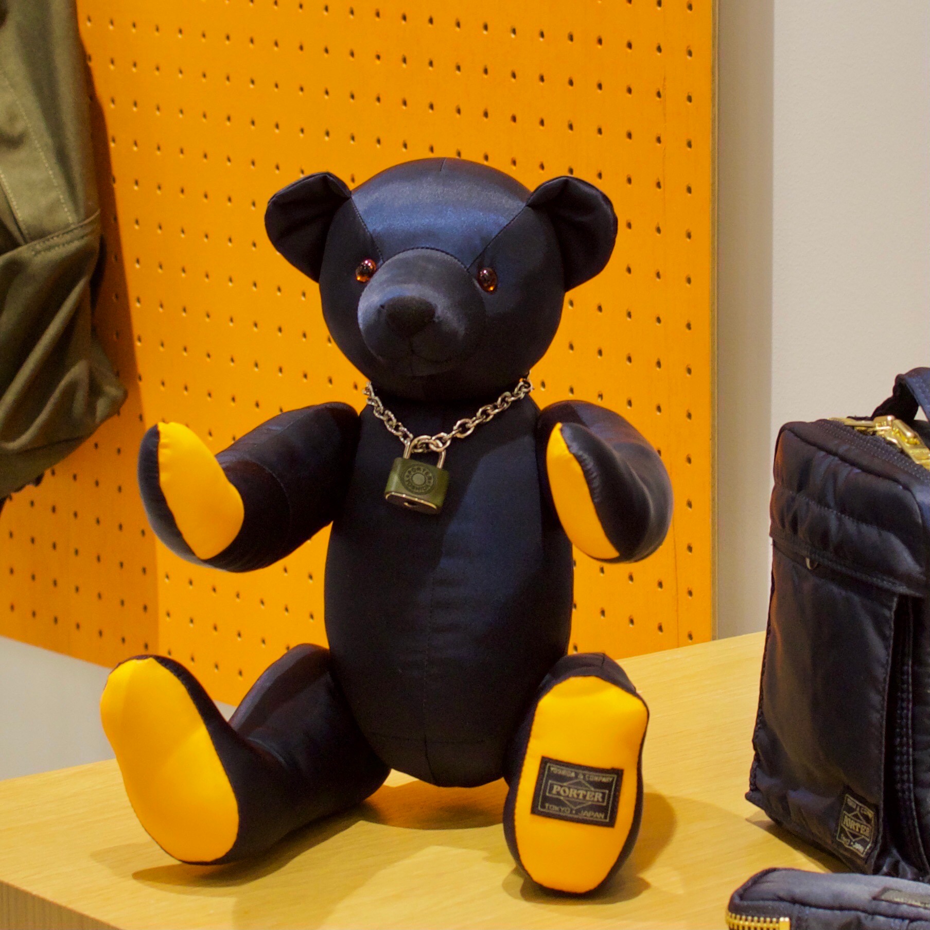 PORTER GRIZZLY BEAR #全台限量發售中... - KURA CHIKA by Porter TW | Facebook