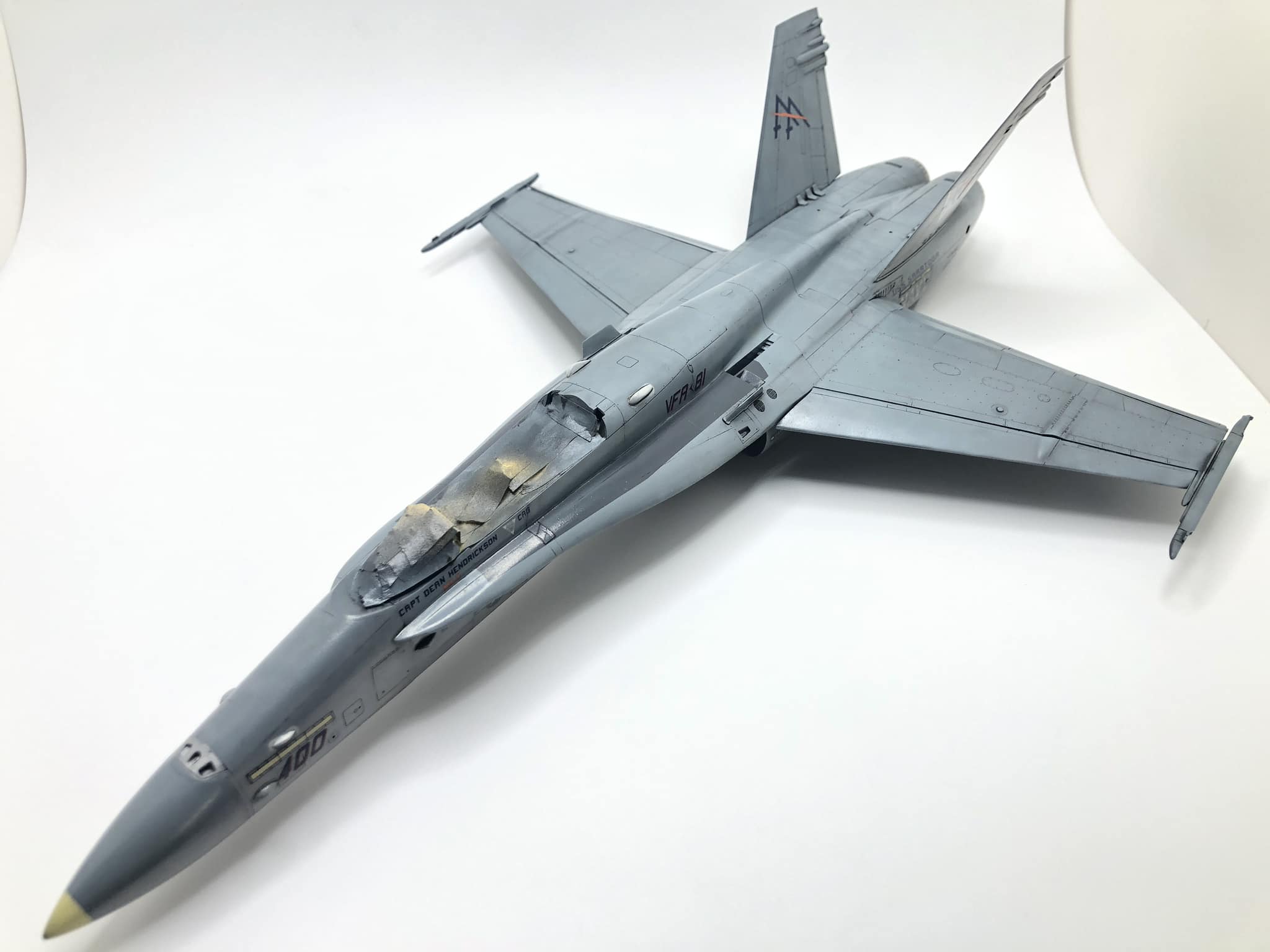 Another one for the Hornet collection. 1/72 Academy F/A-18C of VFA 94