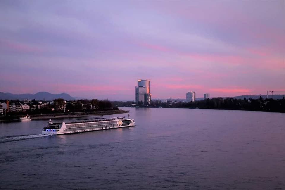 Ansichten Bonn am Rhein added a... - Ansichten Bonn am Rhein
