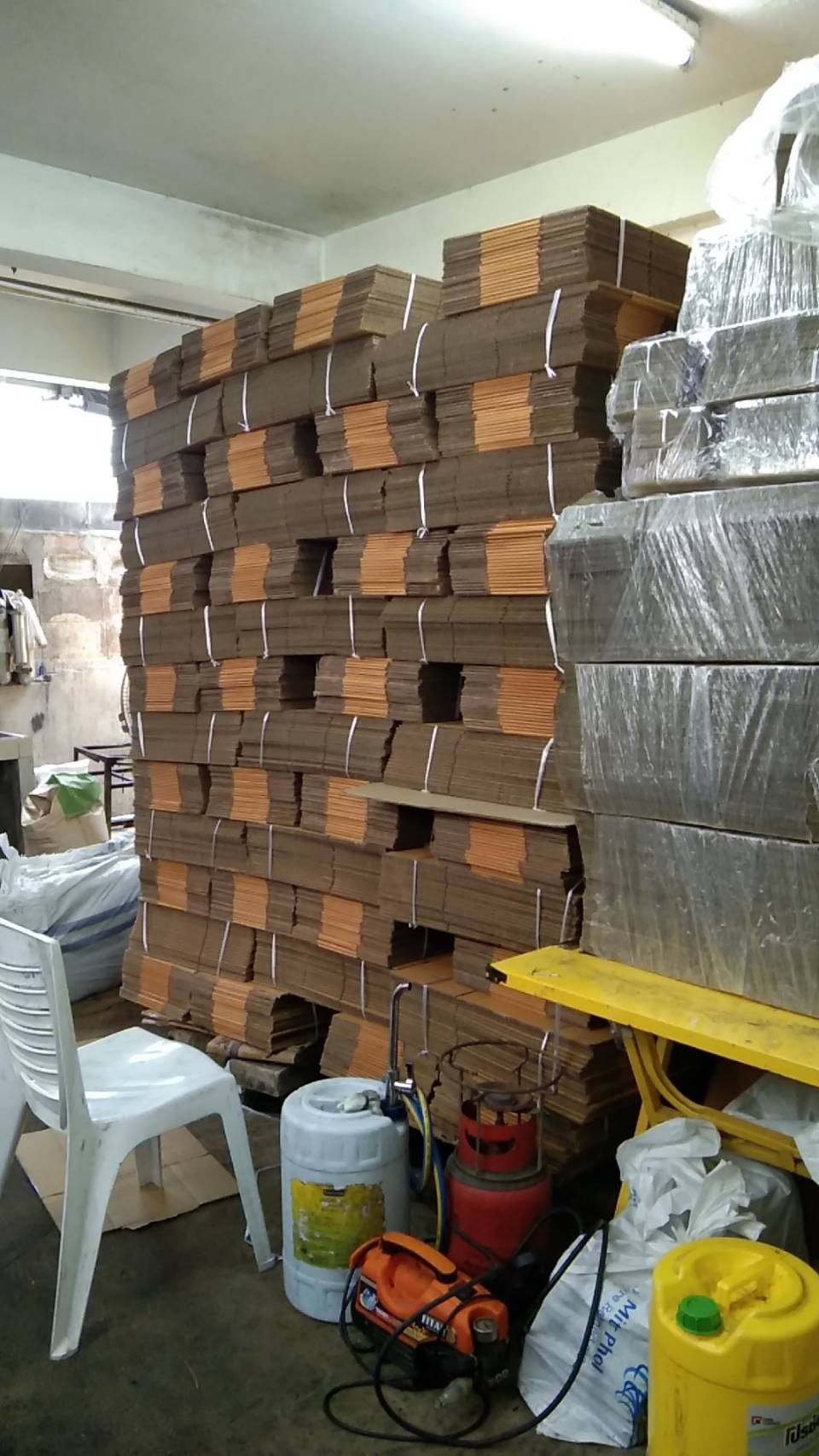 HSFC Box - 📦กล่องไปรษณีย์ HSFC Paper กล่องหนาแน่นอน!!... | Facebook