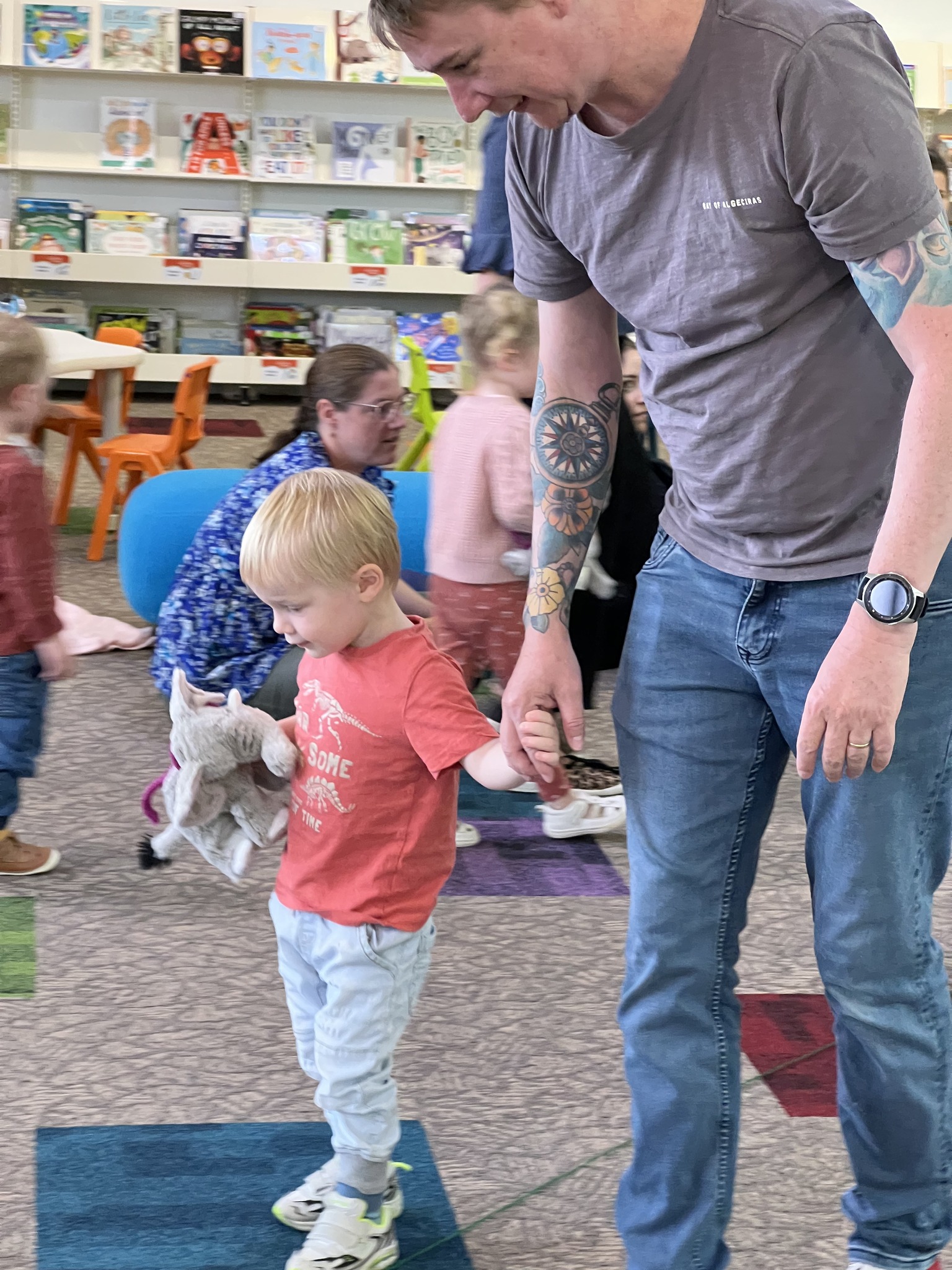 🐘 There are too many elephants... - Lockyer Valley Libraries