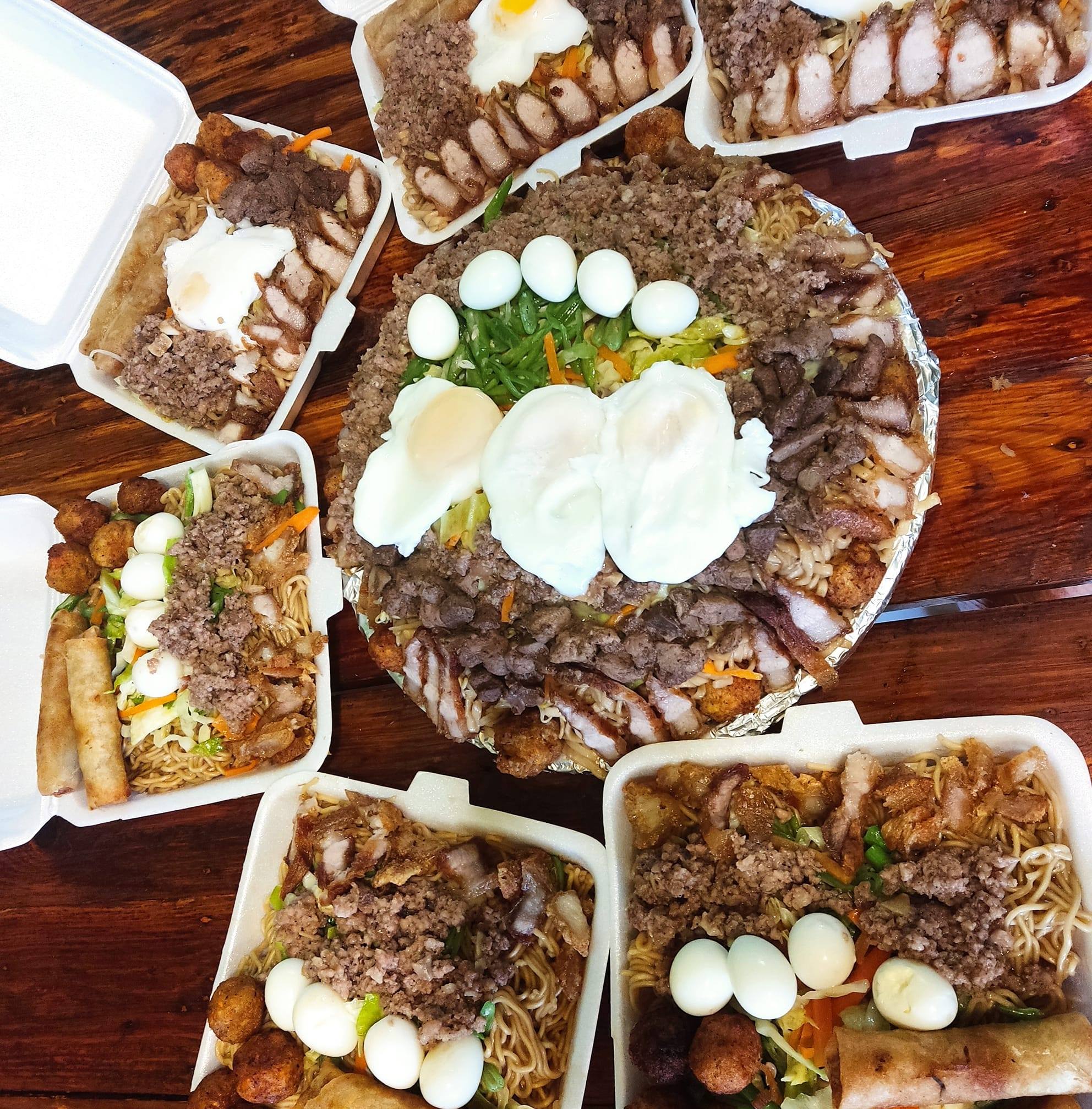 KM’s Foodhouse Pancit Cabagan and Batil Patong