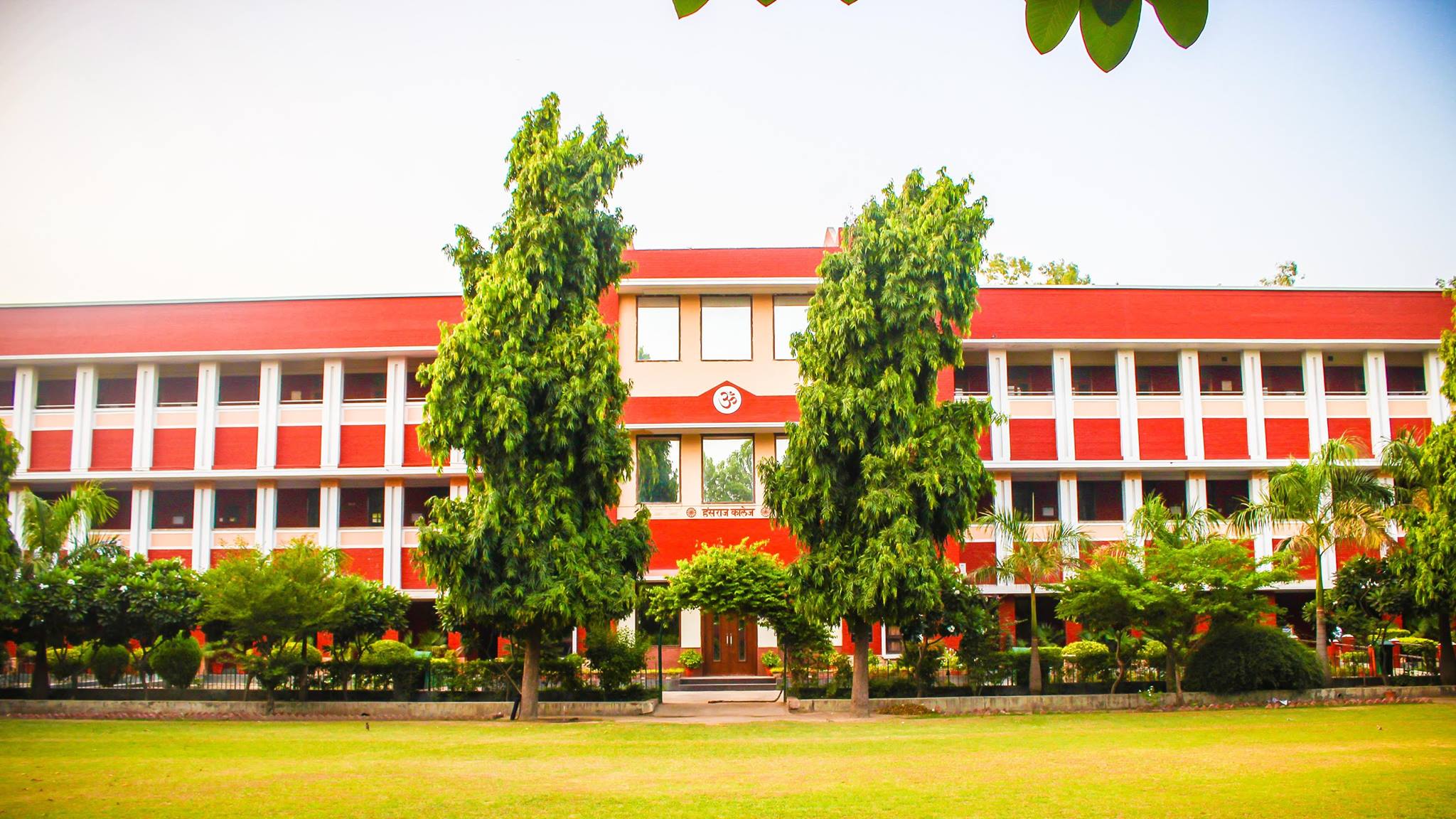 Hansraj College -... - Hansraj College - University of Delhi