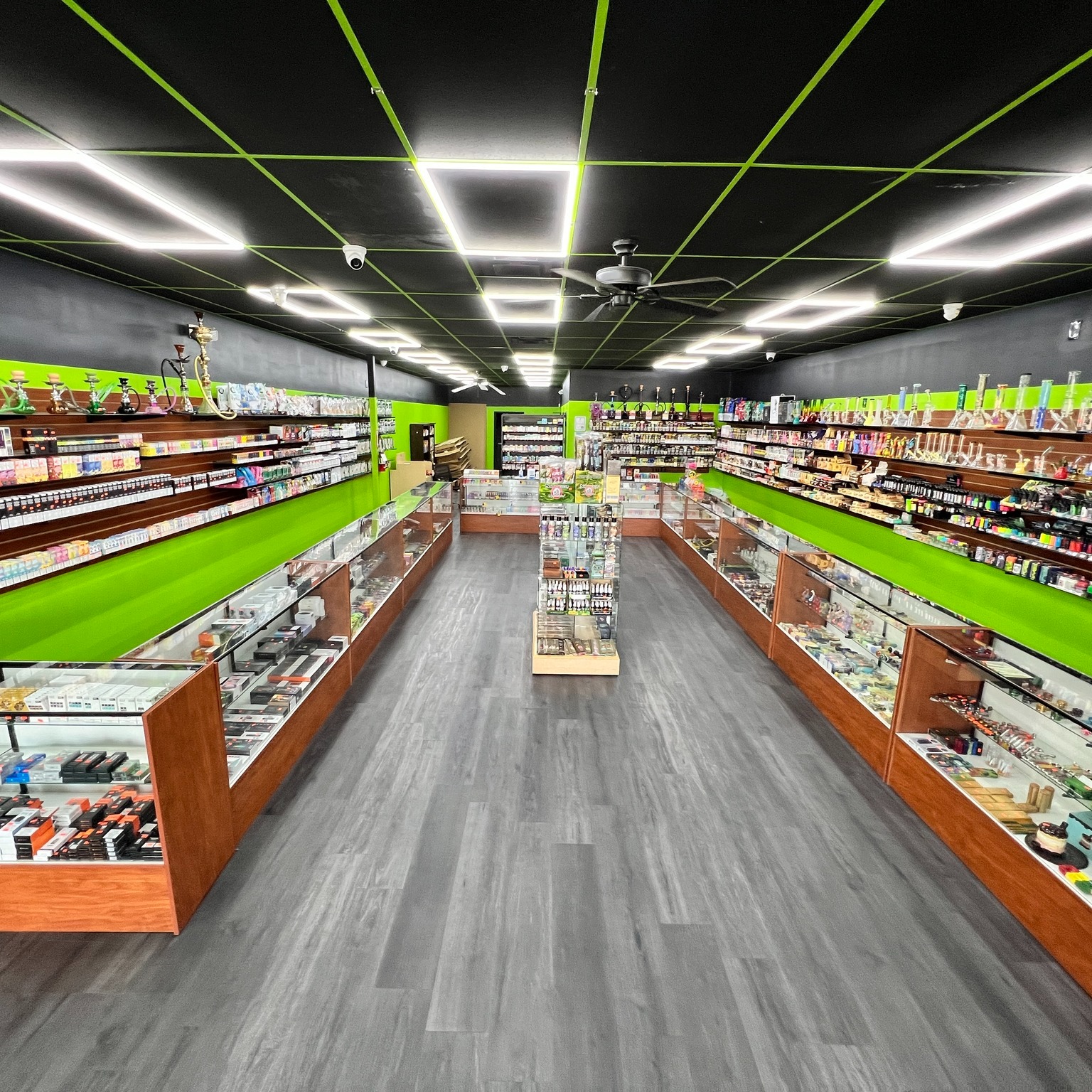 best vape store in kansas city Where to find shops with geek bars City? Vape Starter Kit Select Flavor ::Watermelon Bubblegum Ice Breeze S50 Nic Salt