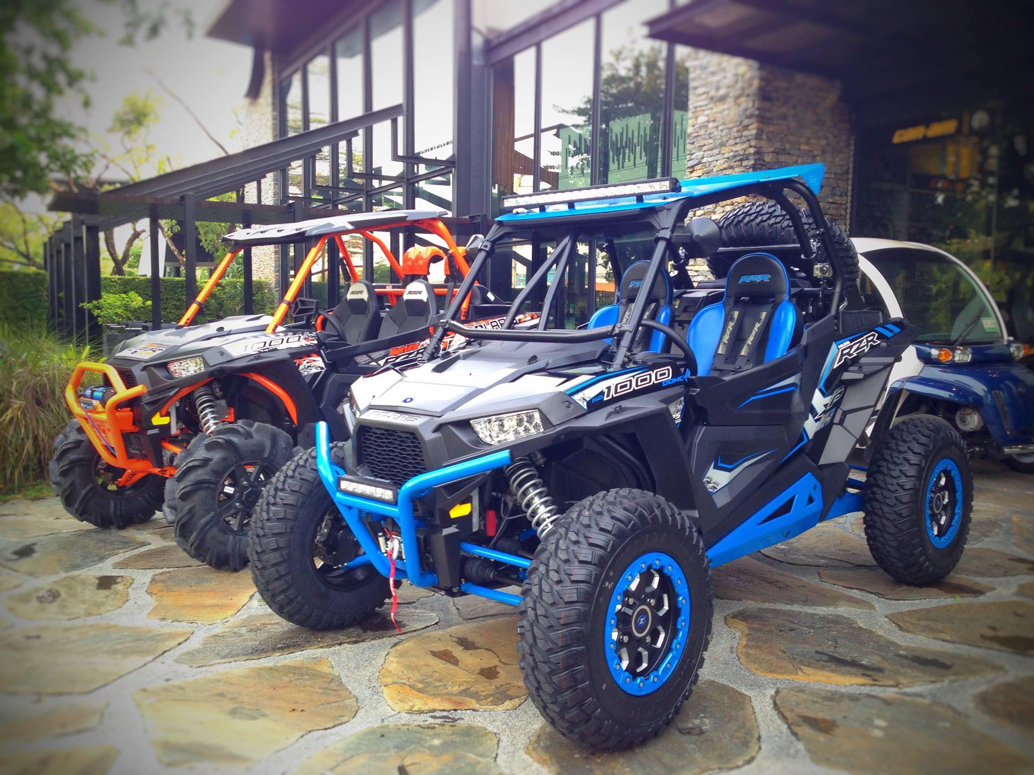 URM Ultimate Ride Motorsport | Mae Rim