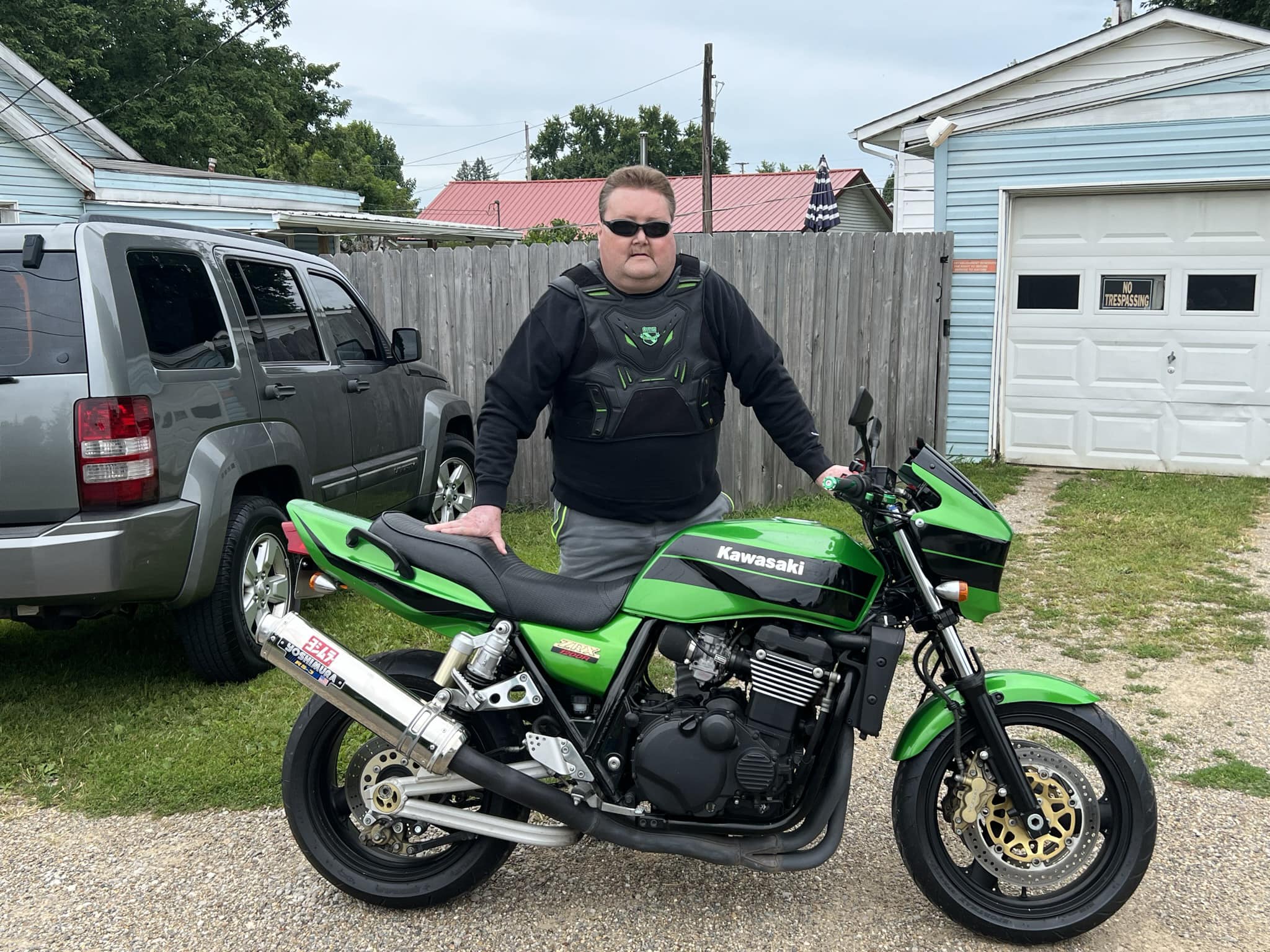 Kawasaki ZX12R for sale with new parts