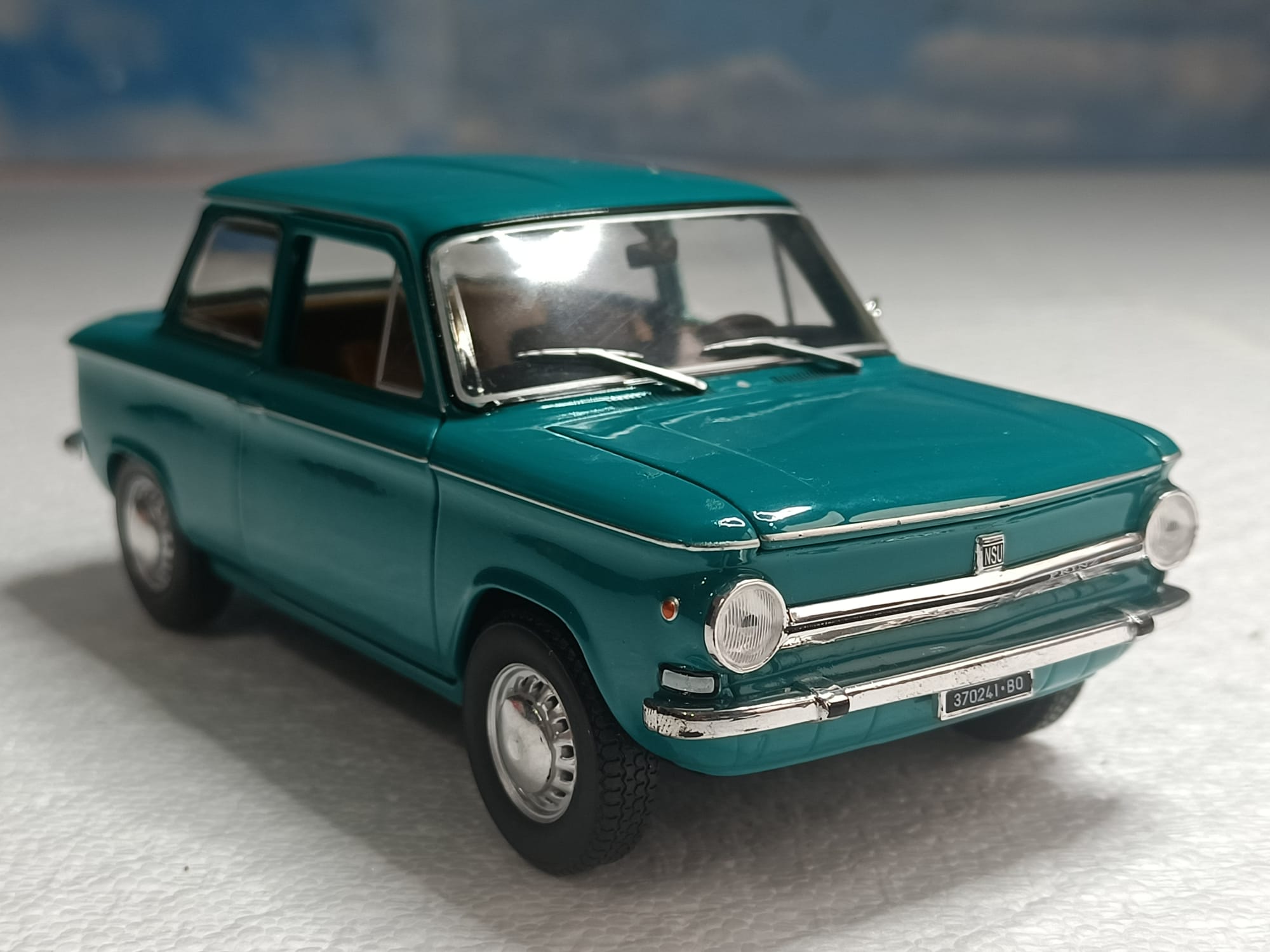 1970 NSU Prinz 4L Leo Models 1/24 scale