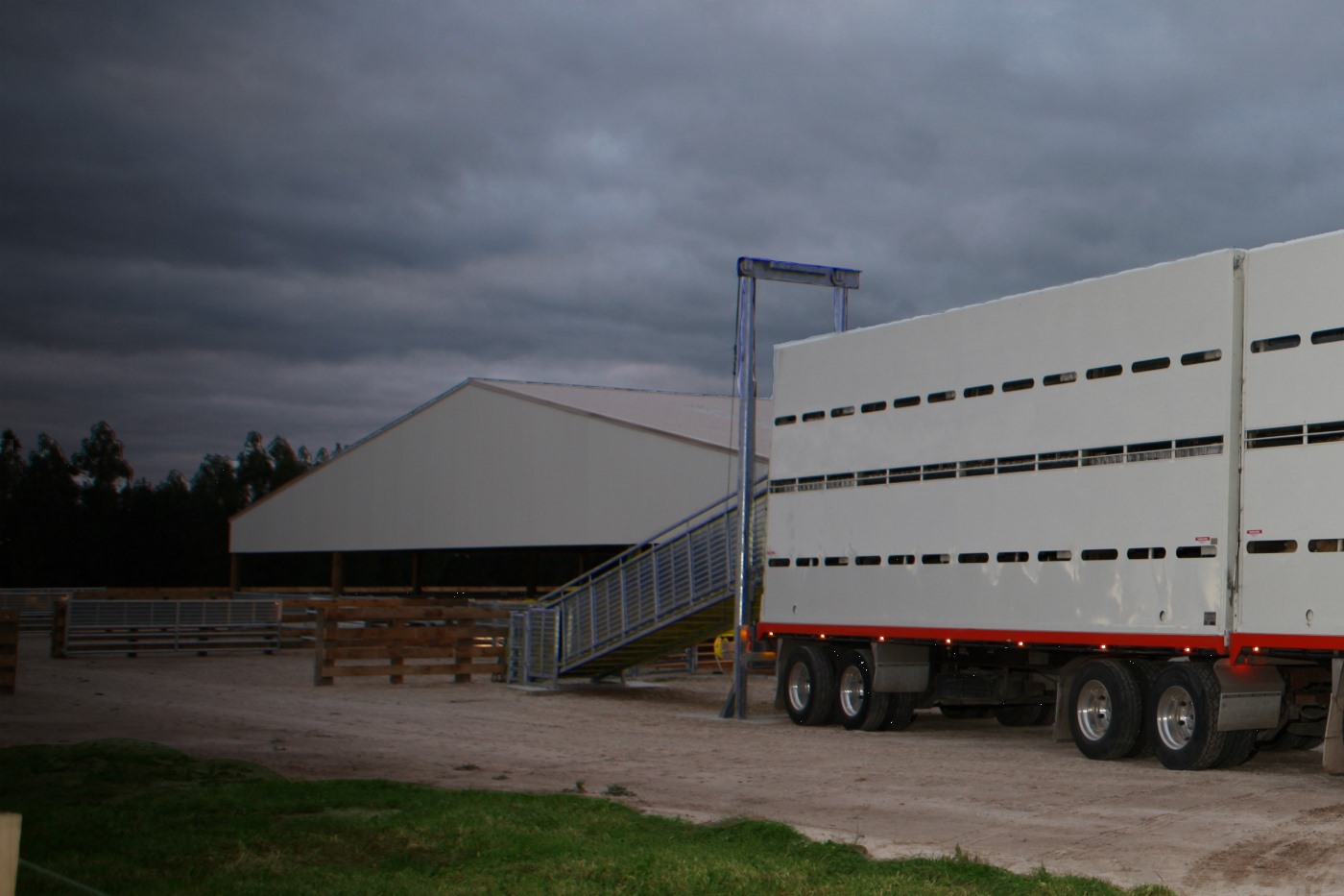 Landquip - Landquip Loading Ramps From portable alloy... | Facebook