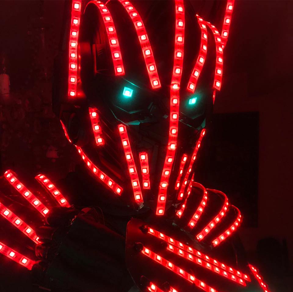 Robô Led Brasil - Robô Led Brasil added a new photo — in...
