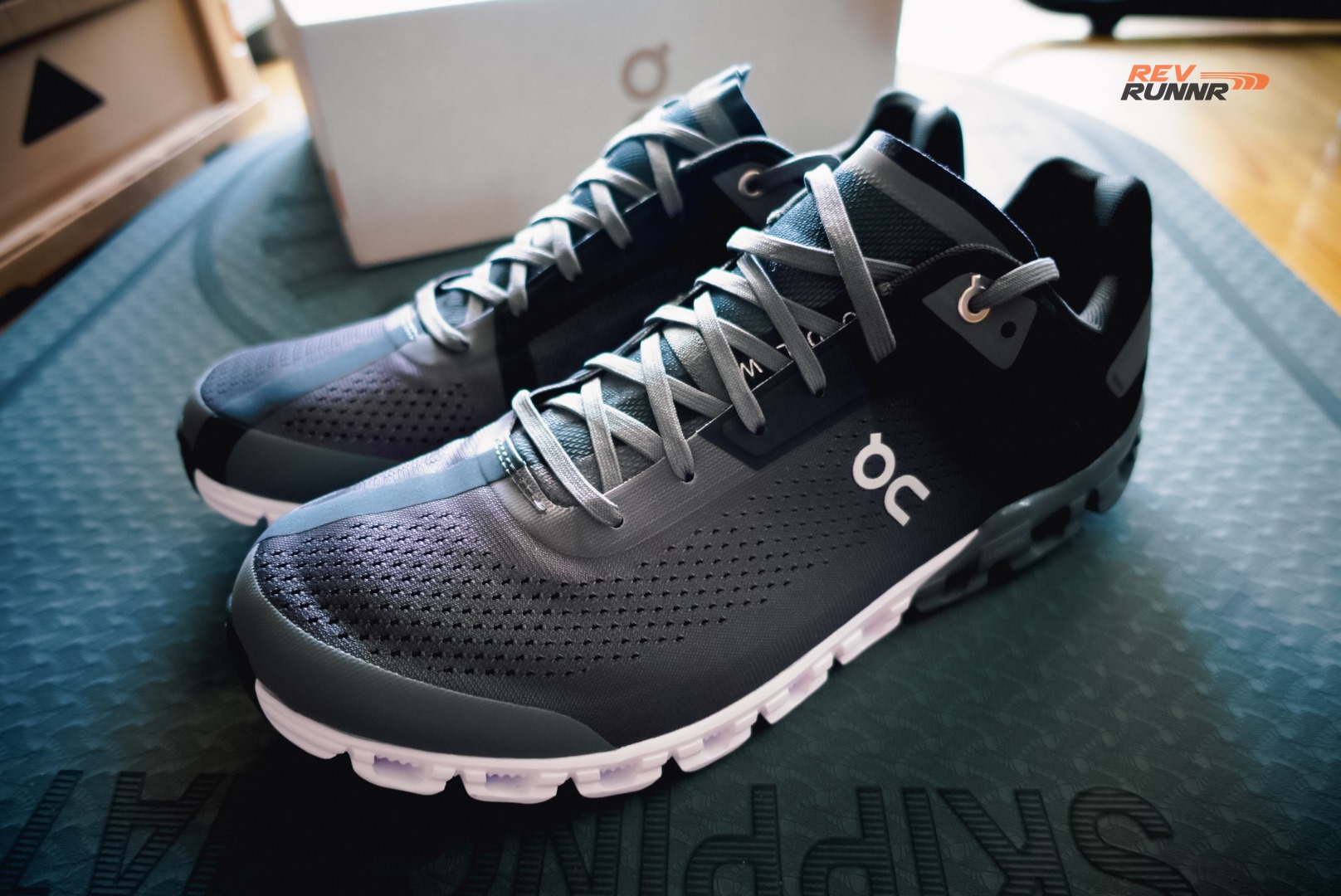REV RUNNR - REV RUNNR REVIEW ☁On Running Cloudflow 3...