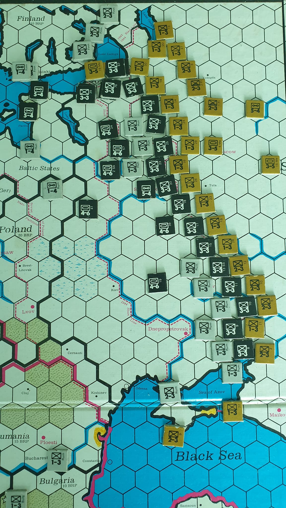 Has anyone played Rise and Decline of the Third Reich?