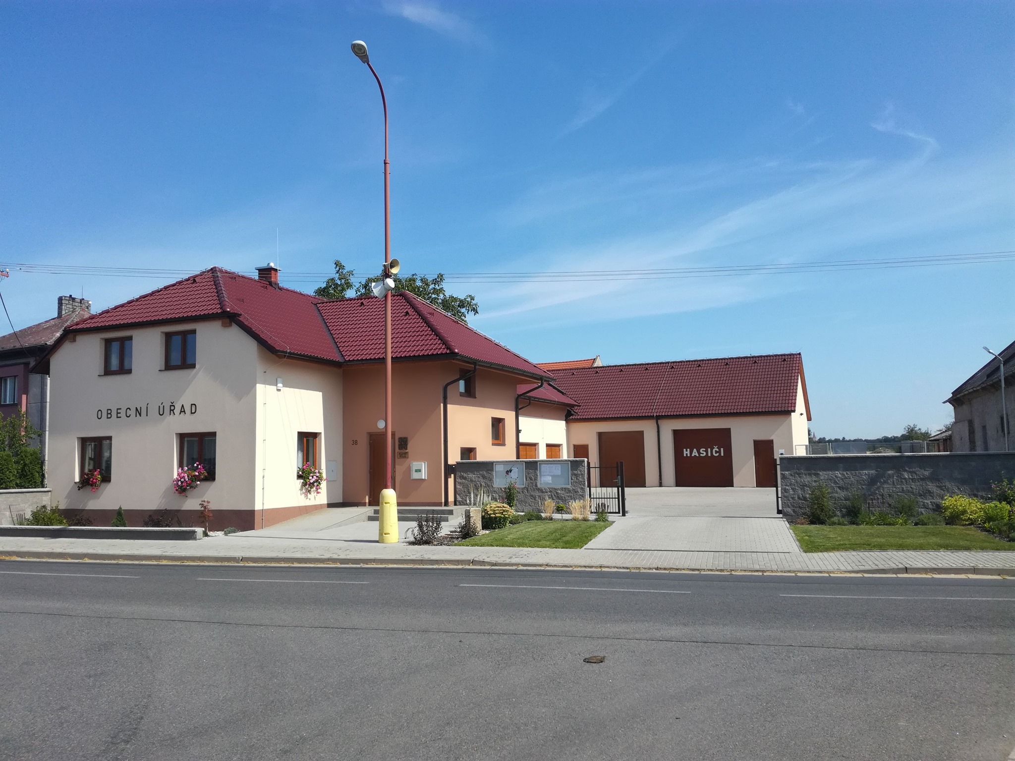 Kadeřnice Petra... - Kadeřnice Petra Černická Pardubice