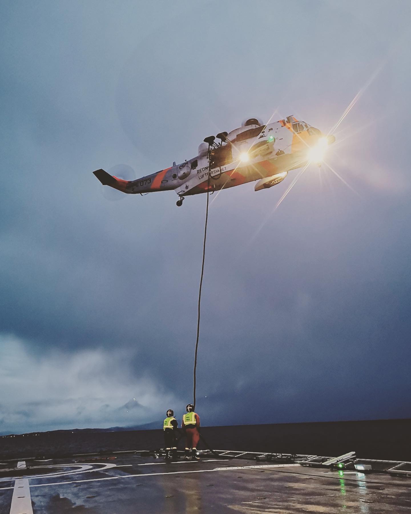330 Skvadron - Helicopter In Flight Refueling (HIFR) med... | Facebook