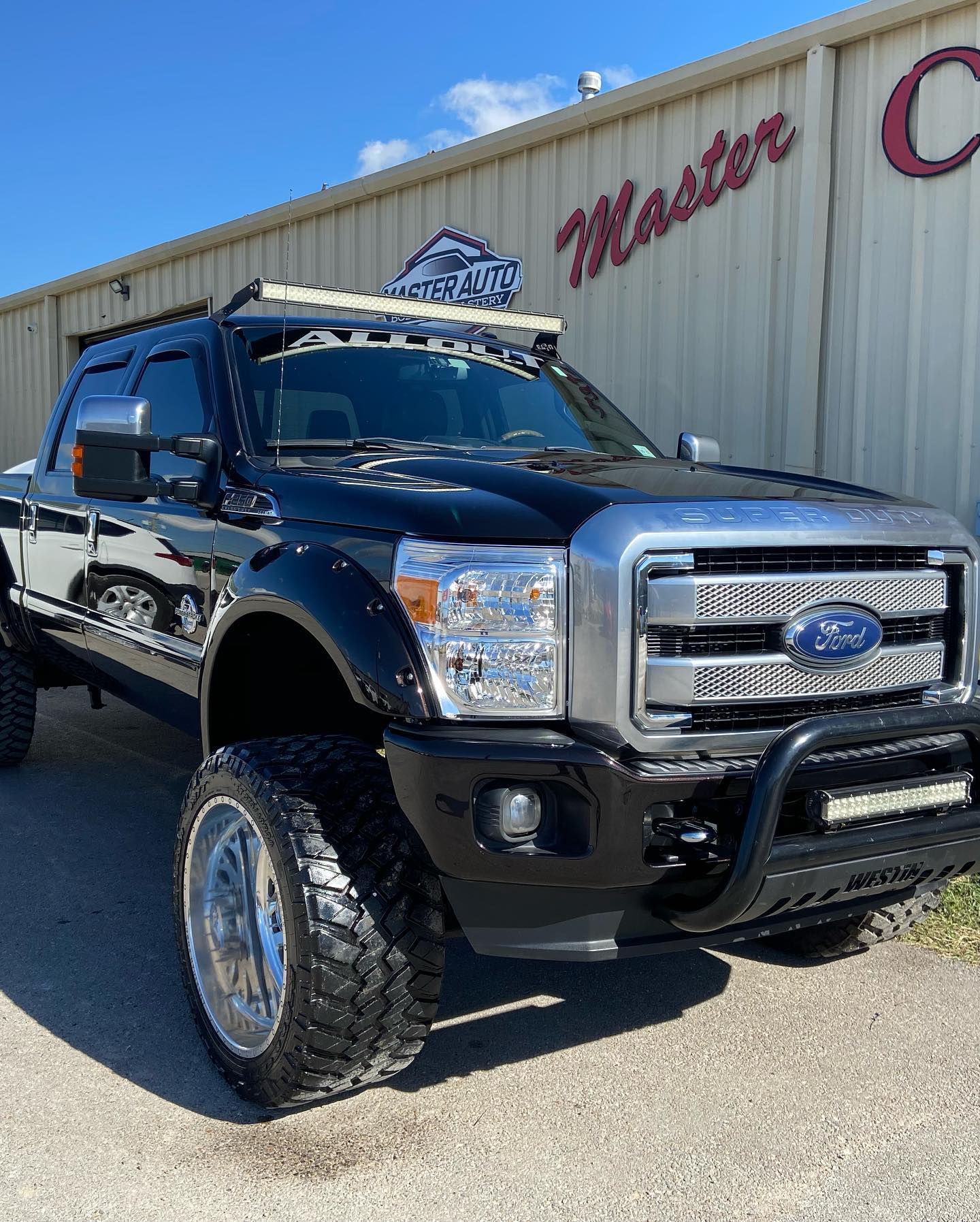 Master Auto Body & Upholstery - Home