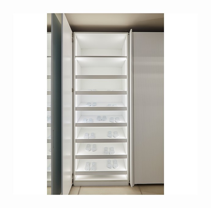 Dell Anno closet system is a highly... - Dell Anno Orlando | Facebook