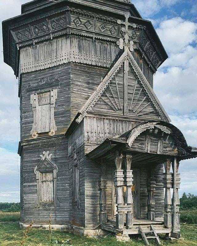 Abandoned 1655 wooden church in North Russia