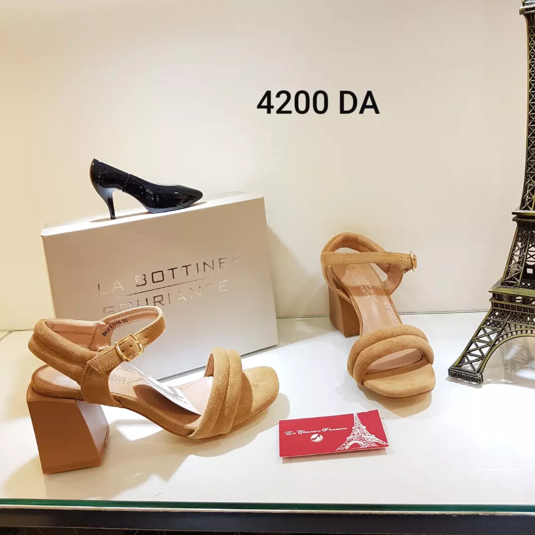 Chaussures Femme à Talons Collection Truffe - Pointure 36 (UK 3), Neuves Avec Boîte