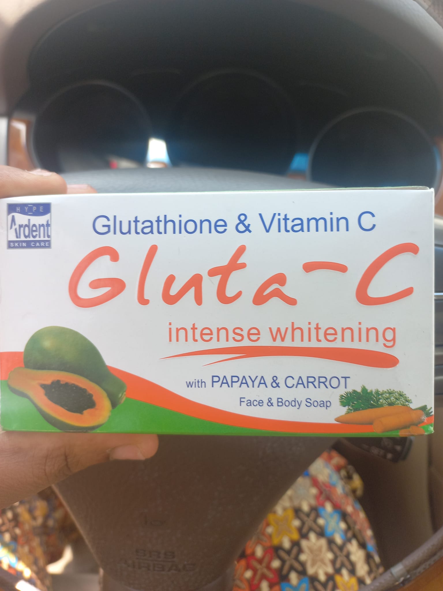 gluta-c intense whitening soap glutathione vitamin c The best bar for Light skin women, that doesn't give green veins and dark knuckles. Brightens the skin. Takes care of dark spots on the body. Contains and injectable vitamin
