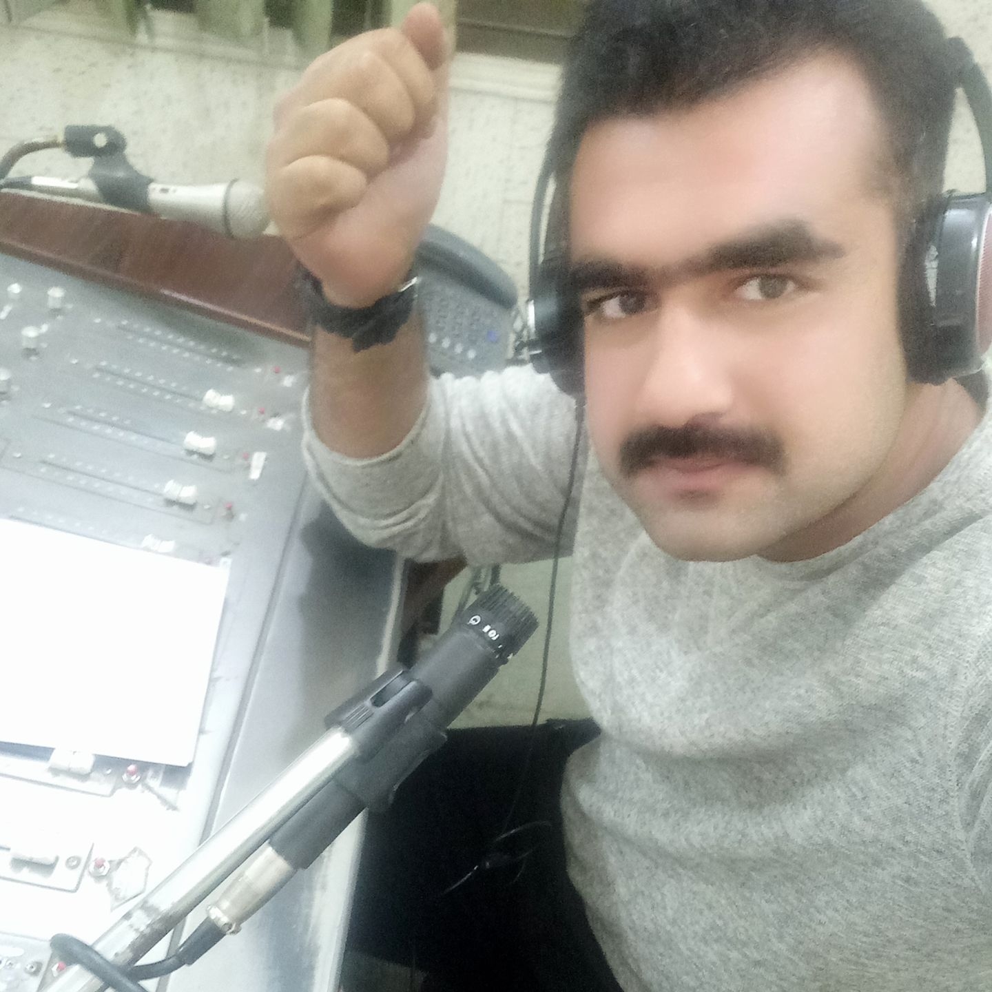 Rj AdiL JamiL