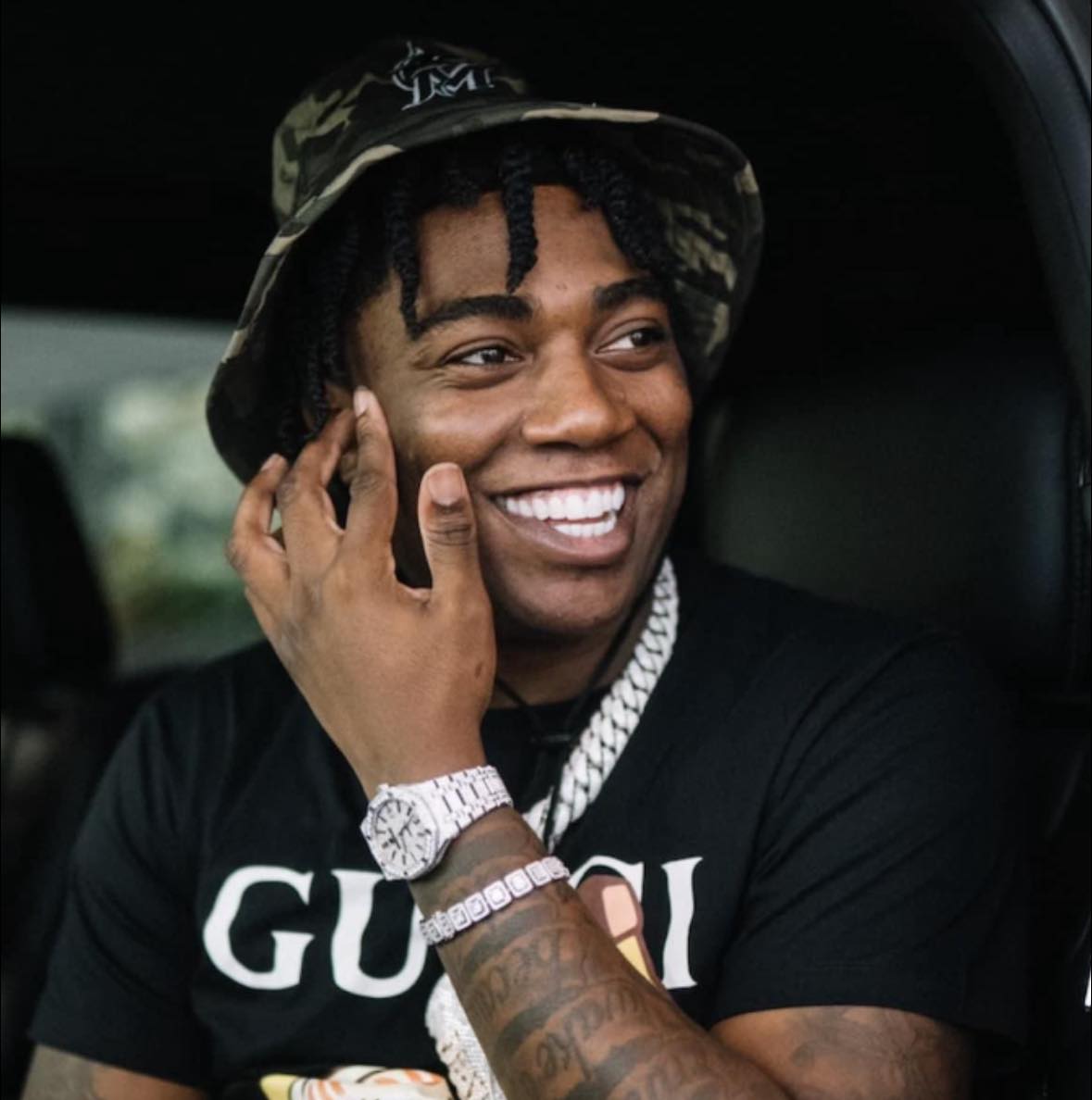 Snatchin pride - The rapper Fredo bang is going viral...