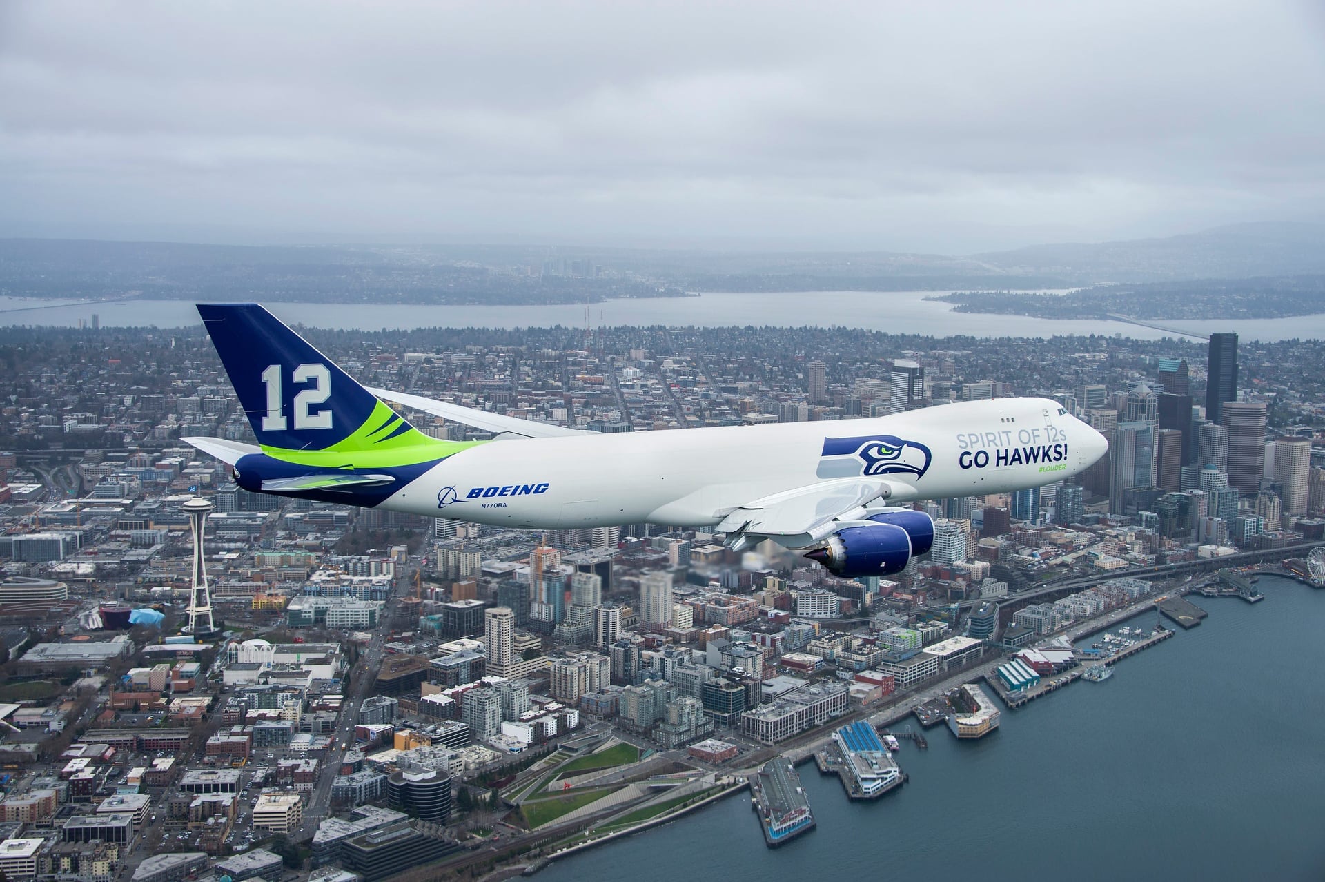 so who's gonna win it? Patriots 767 or Seahawks 748? comment below