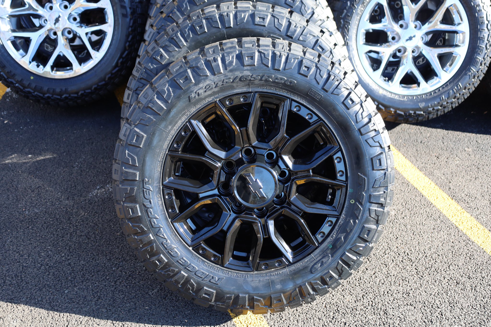 Chevy/GMC Black 8x180 - 2500 HD Duramax Wheels/On Nitto Ridge Grappler ...