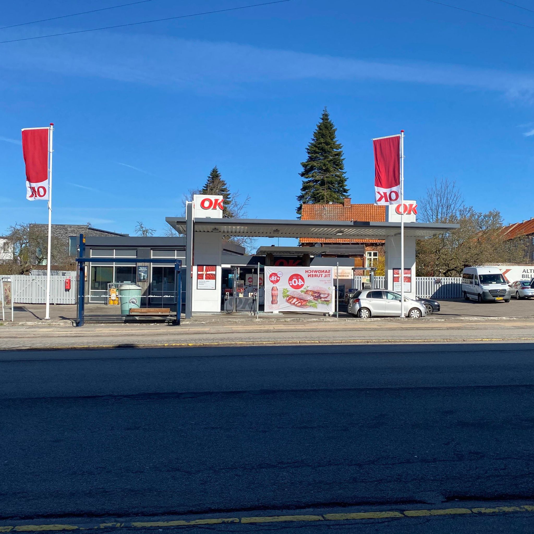 OK - Brug for et boost? ⚡️ Skal der lidt ekstra energi til, kan du lige ...