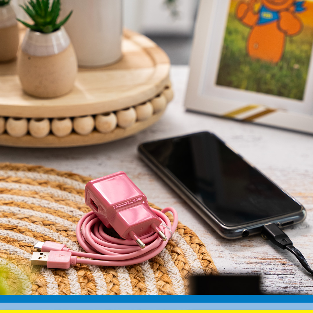 Dinge, ohne die wir keine 3 Tage überleben würden. 🔌🔋 Ladekabel bekommt ihr bei uns schon ab 2,55€!