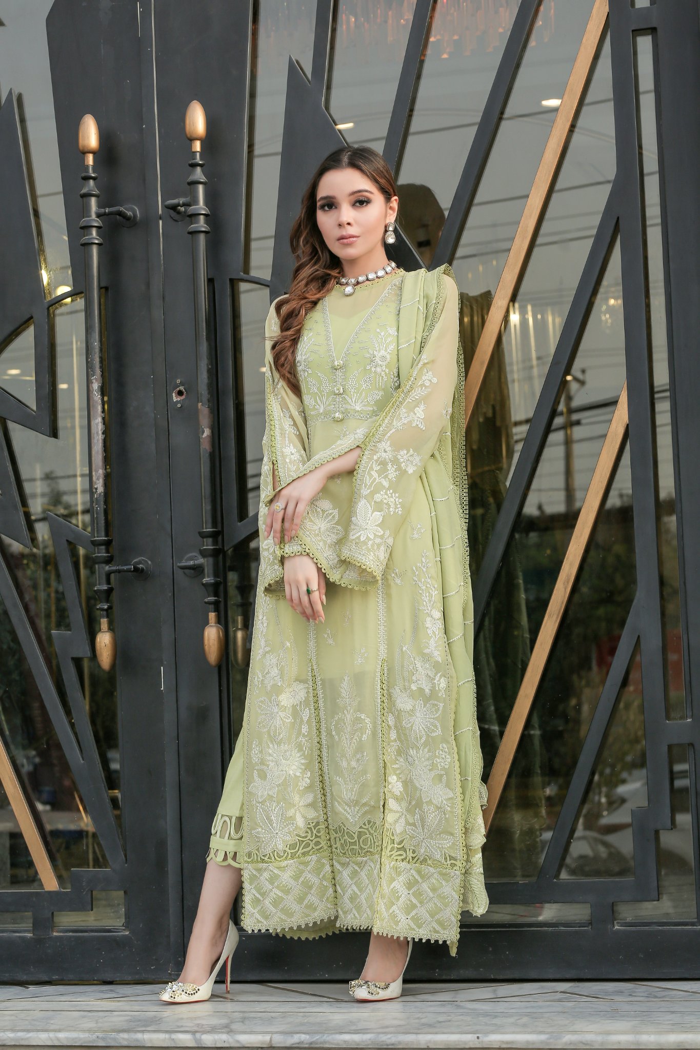 Shazray Rana looking enchanting in... - Republic Womenswear | Facebook