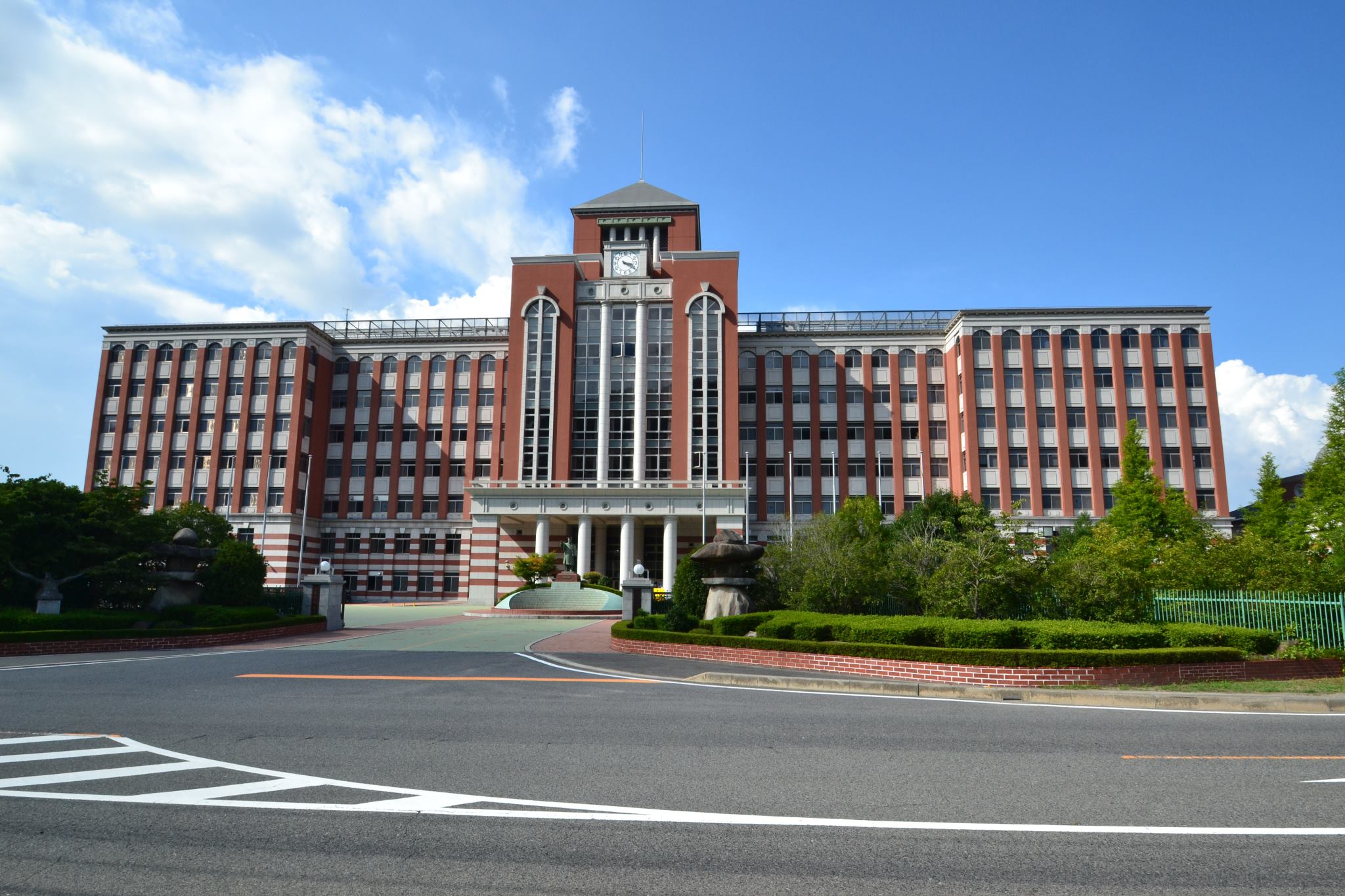 公の場での発言・インタビュー報道記録