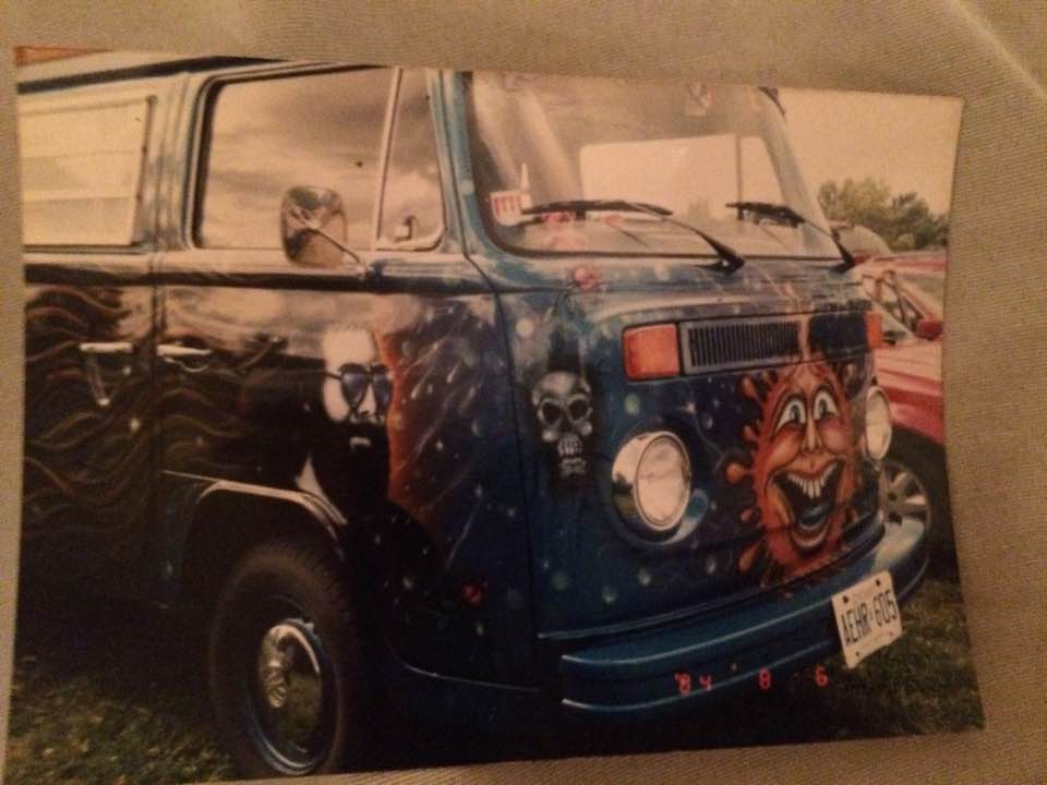 The Grateful Dead VW Kombi tour bus..😎