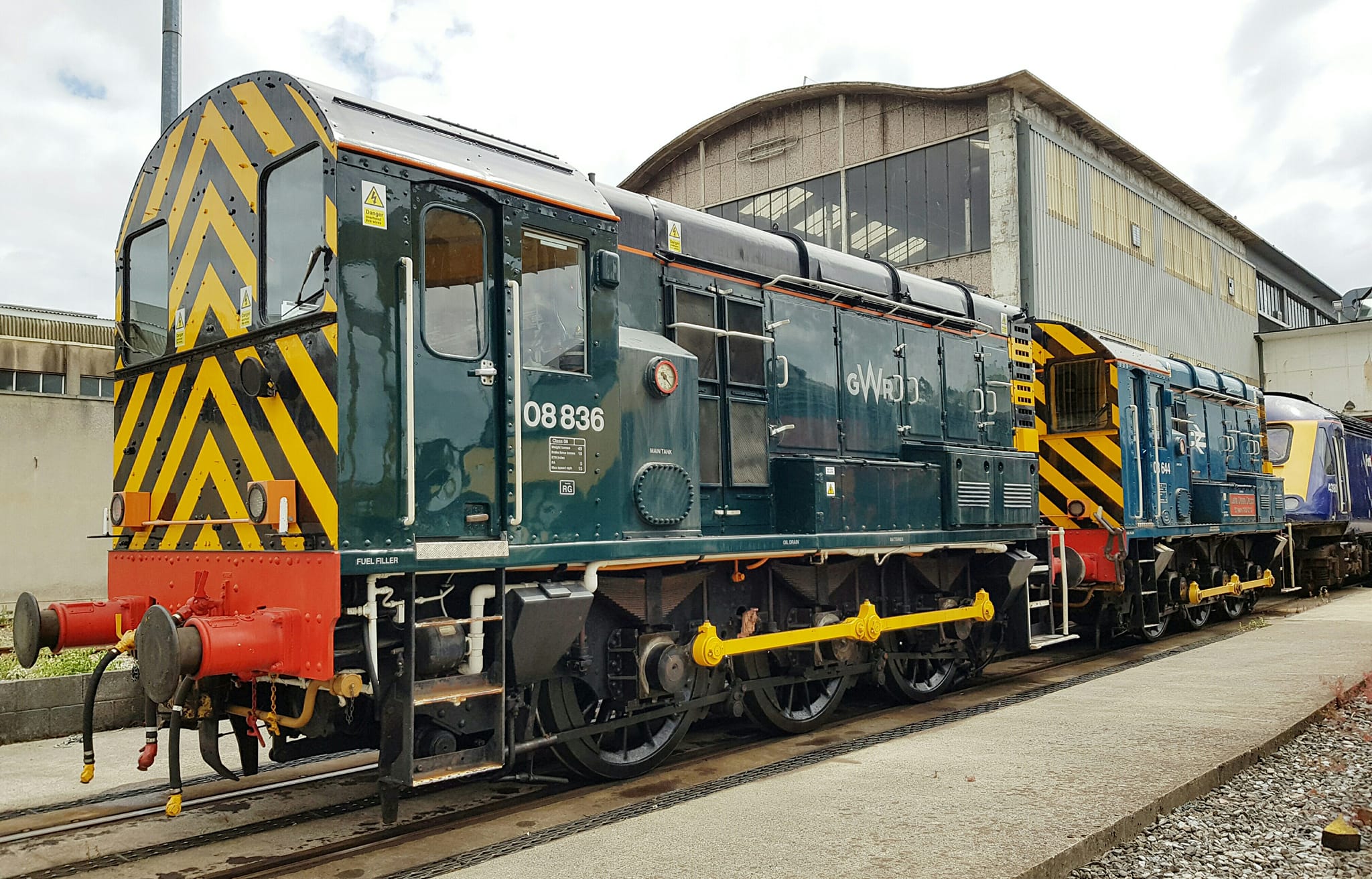 45 GWR Shunter 08641 'Pride of Laira' with now officially a GWR unit