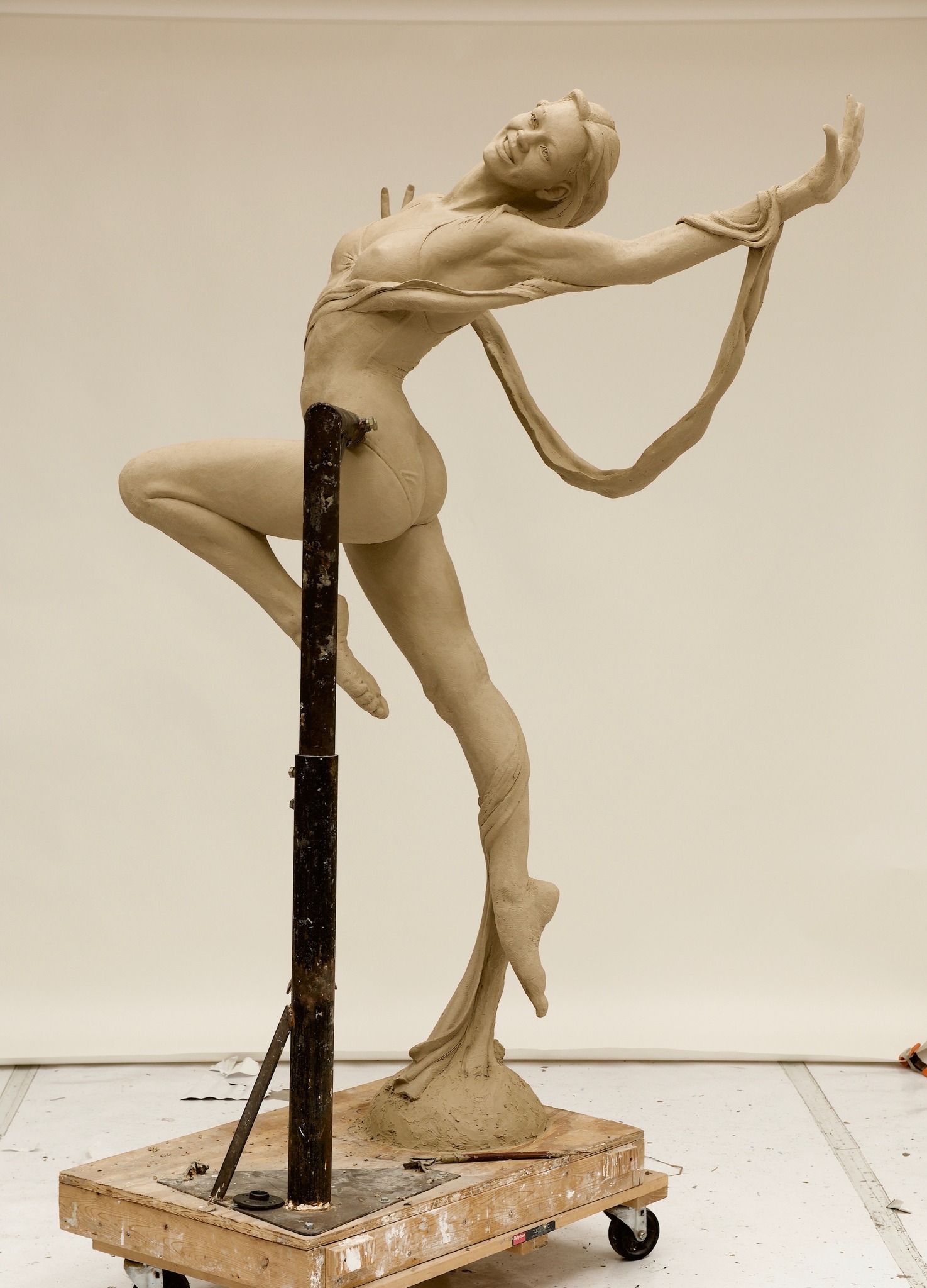 VICTOR ISSA Victor Issa received... - Sculpture in the Park | Facebook