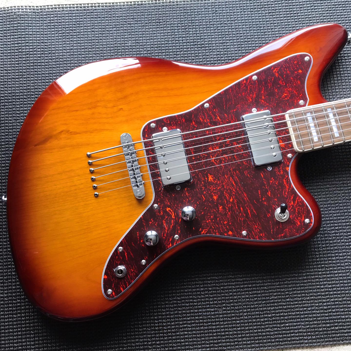 Subzero Rogue VI Baritone Electric Guitar Review